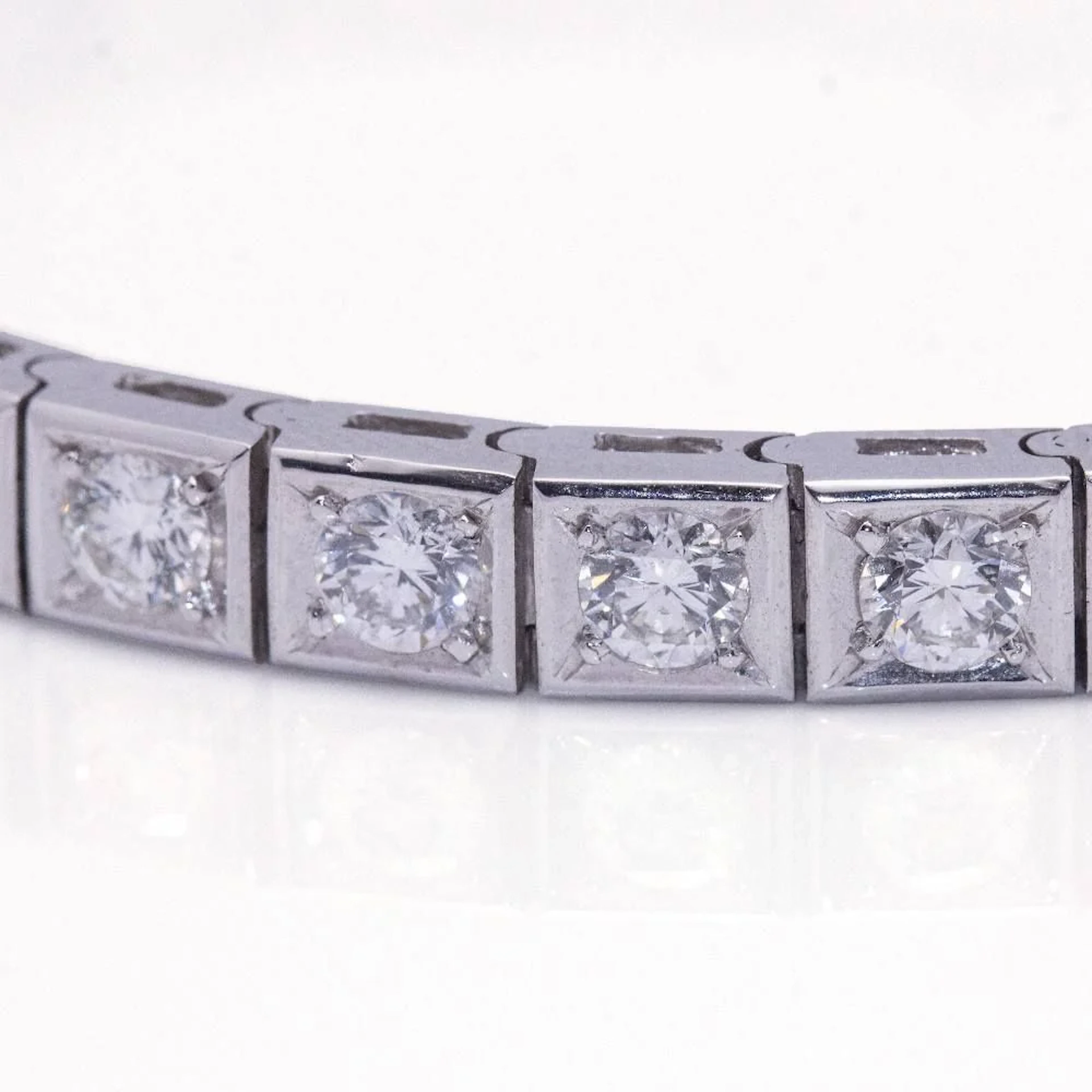 Bracelet River in white gold and diamonds