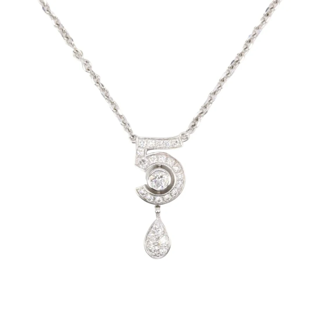 CHANEL "Éternal numéro 5" Pendant Necklace in white gold and diamonds