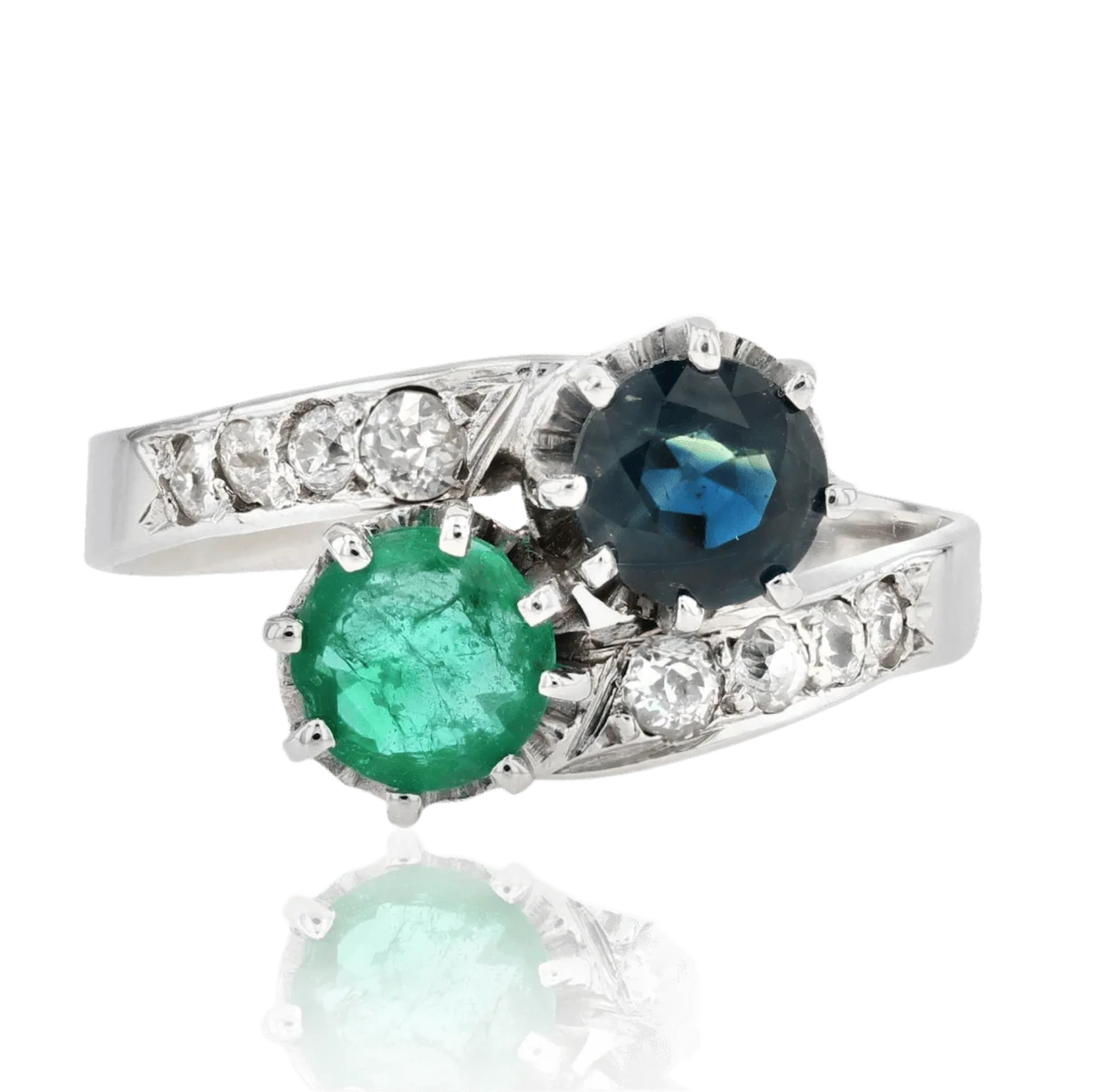 Toi & Moi ring in white gold, emerald, sapphire and diamonds