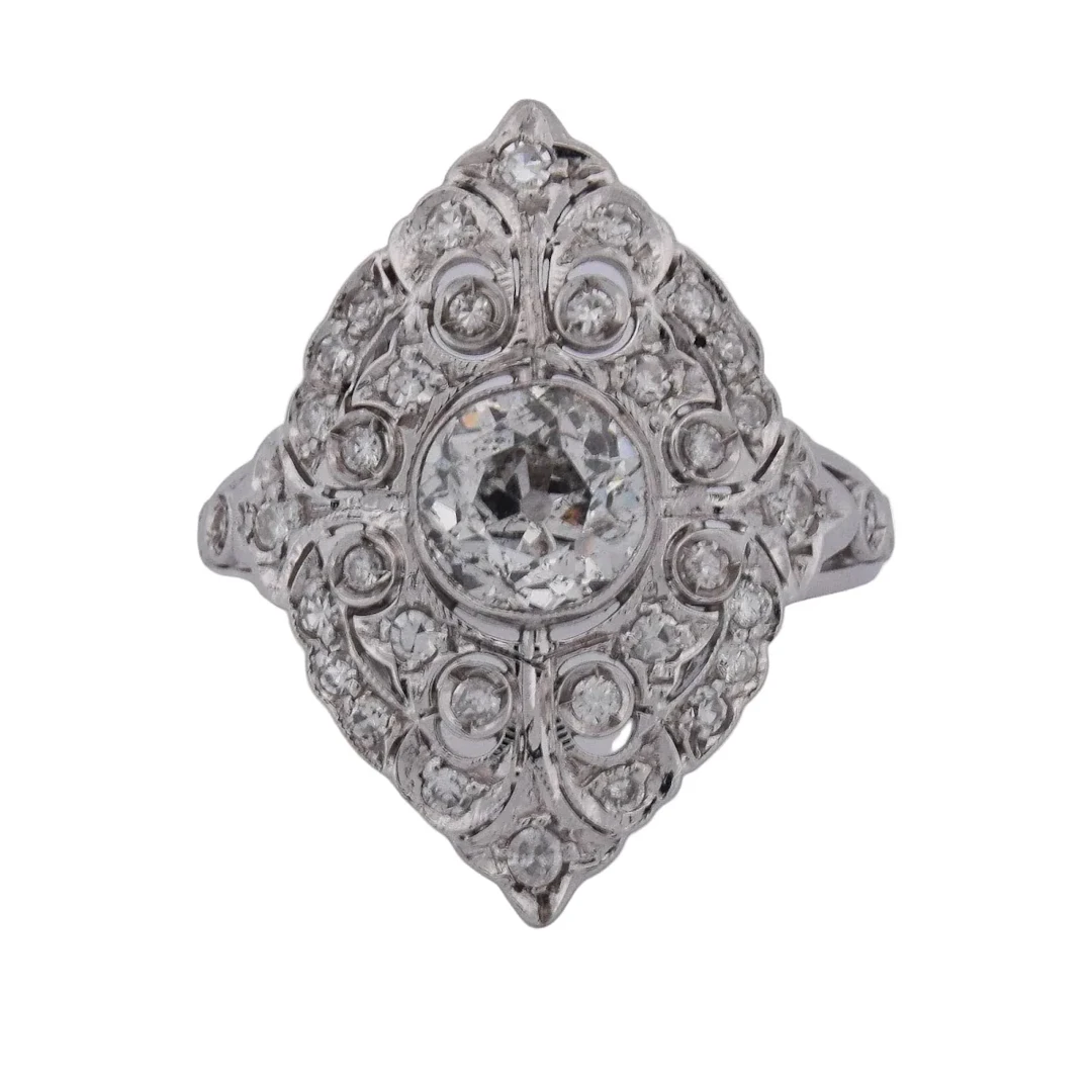 Bague Entourage en or blanc et diamants