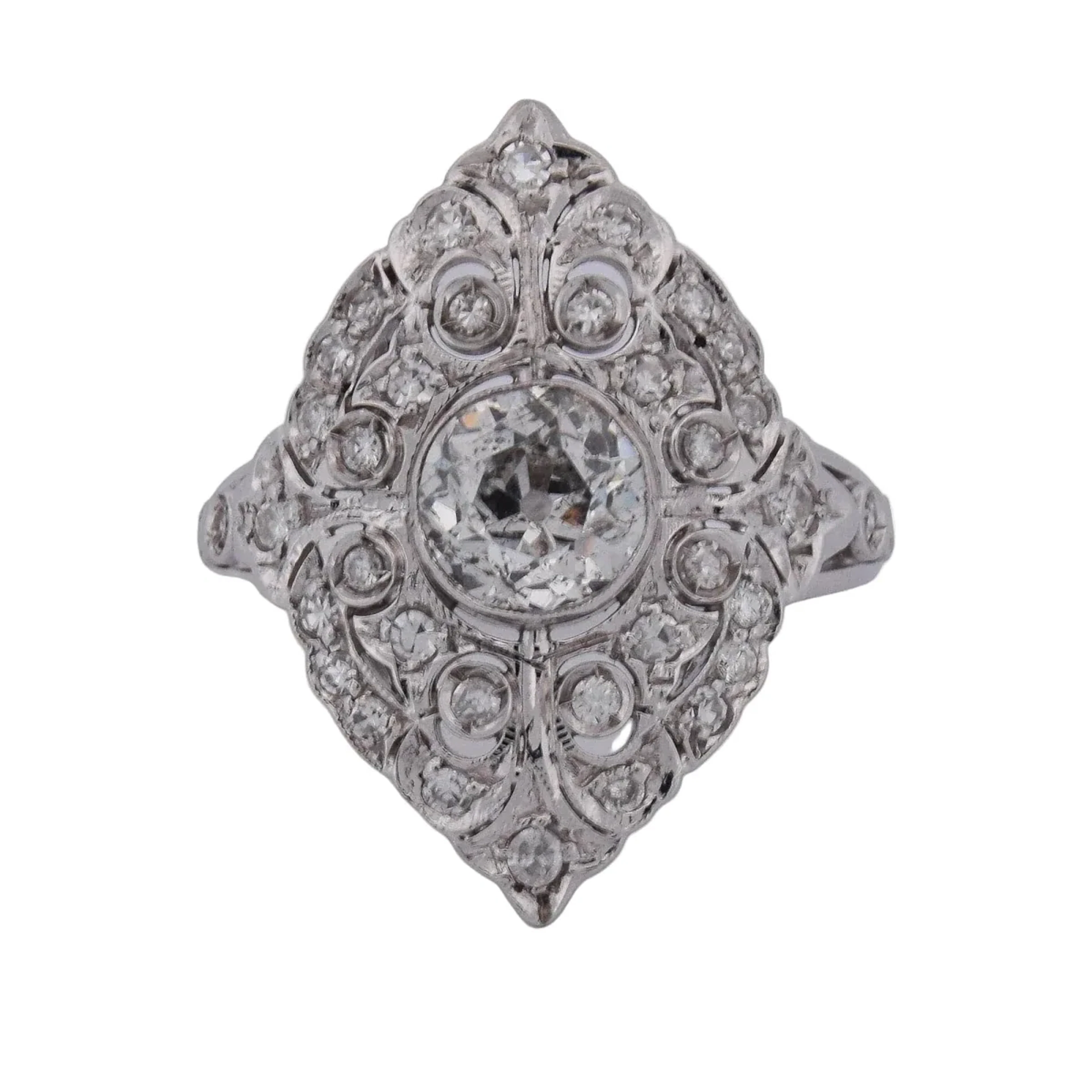 Bague Entourage en or blanc et diamants
