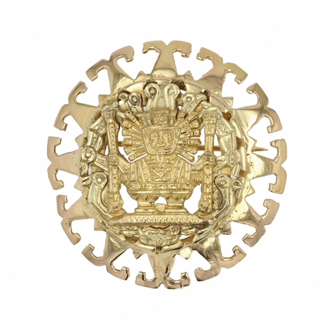 Yellow gold pendant
