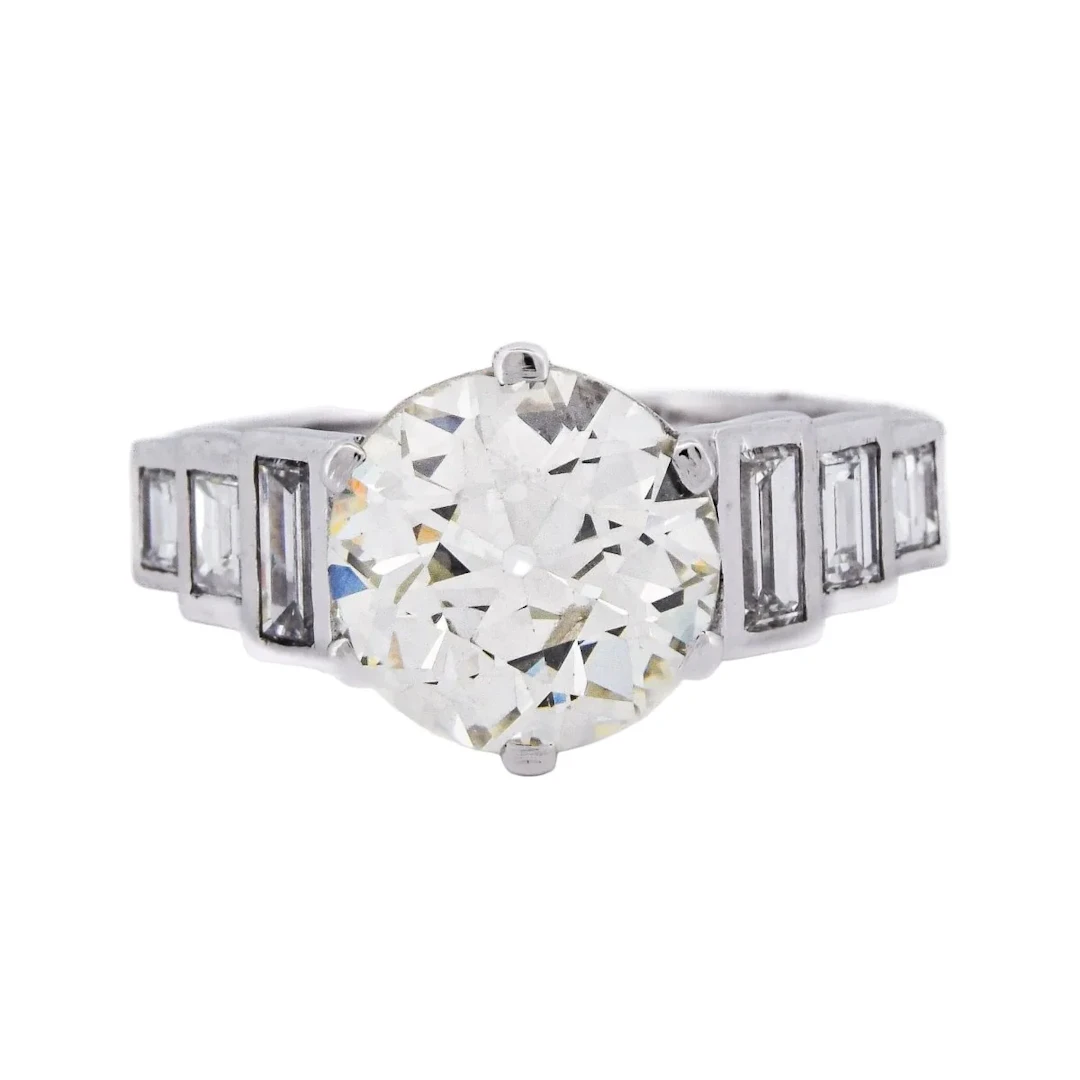 Bague Solitaire en platine et diamants