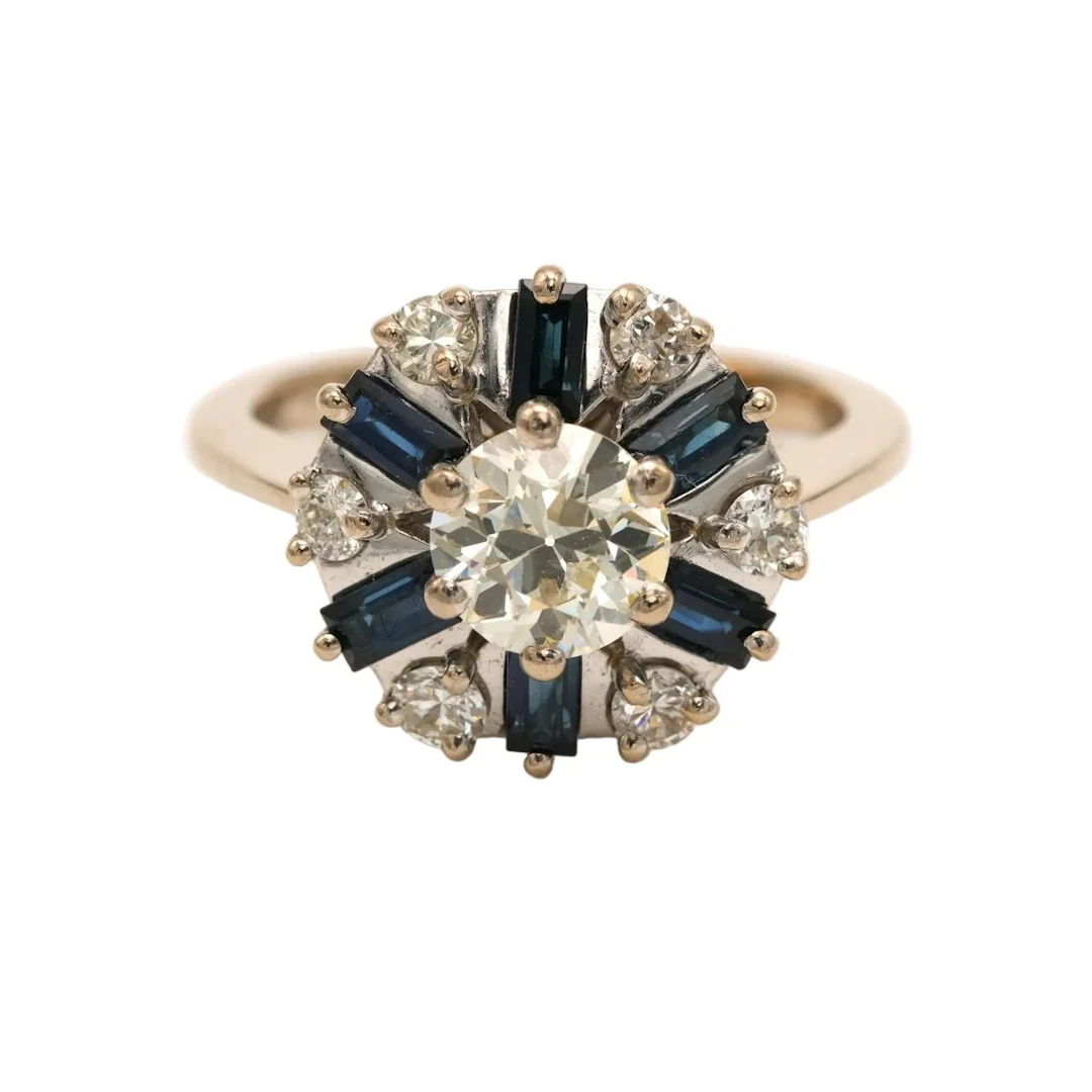 "Entourage" Ring in White Gold, Sapphires, and Diamonds