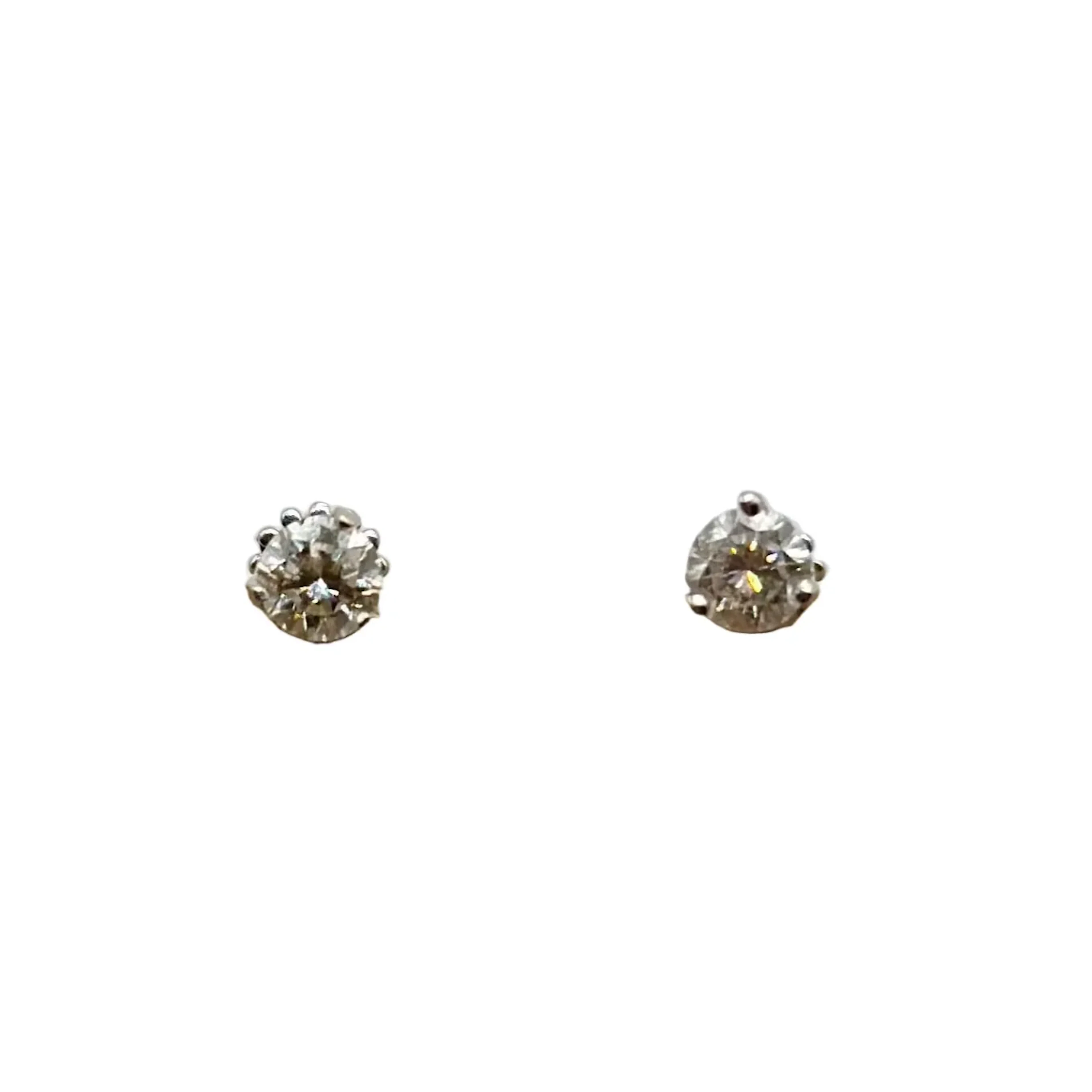 Earrings Fleas in white gold and diamonds