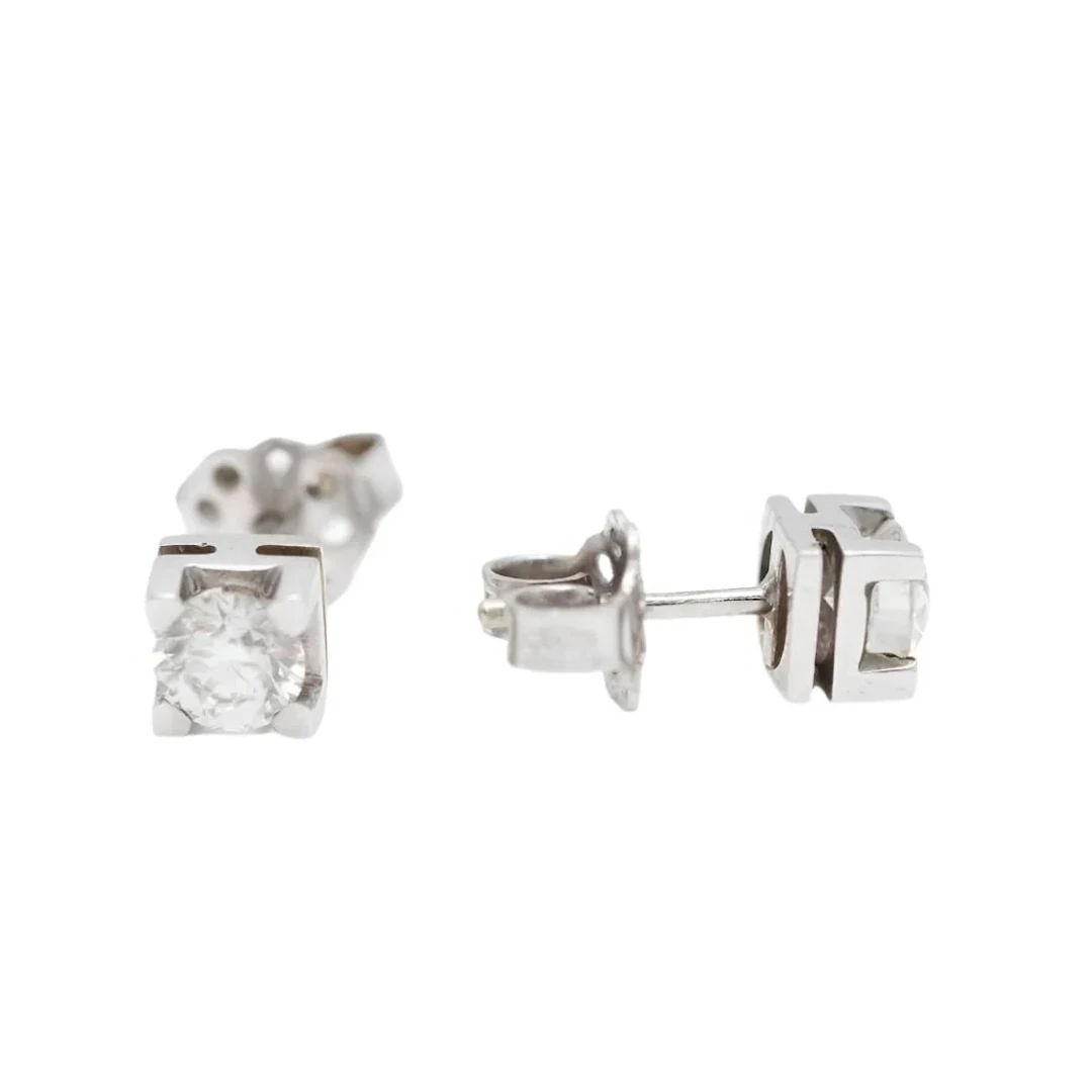 Earrings in white gold and diamonds