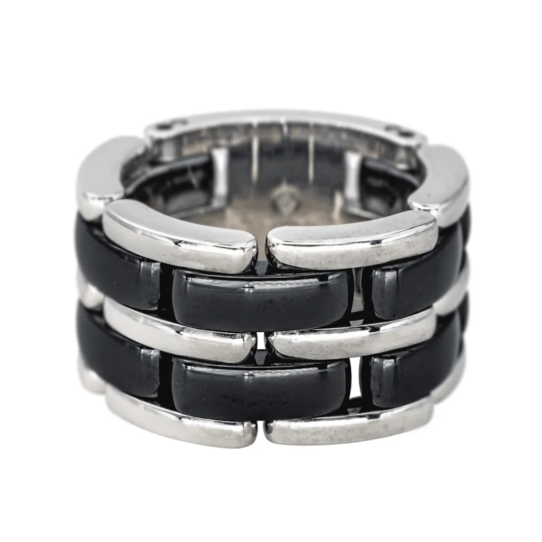Bague Bandeau CHANEL "Ultra" en or blanc et céramique