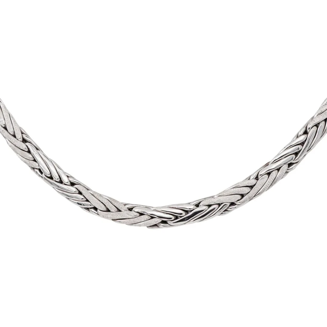 White Gold Link Necklace