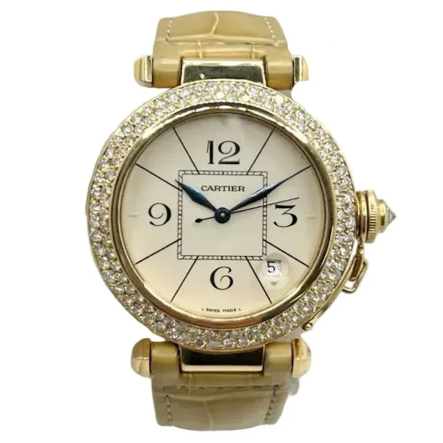 Montre CARTIER "Pasha" en or jaune, or rose, cuir et diamants