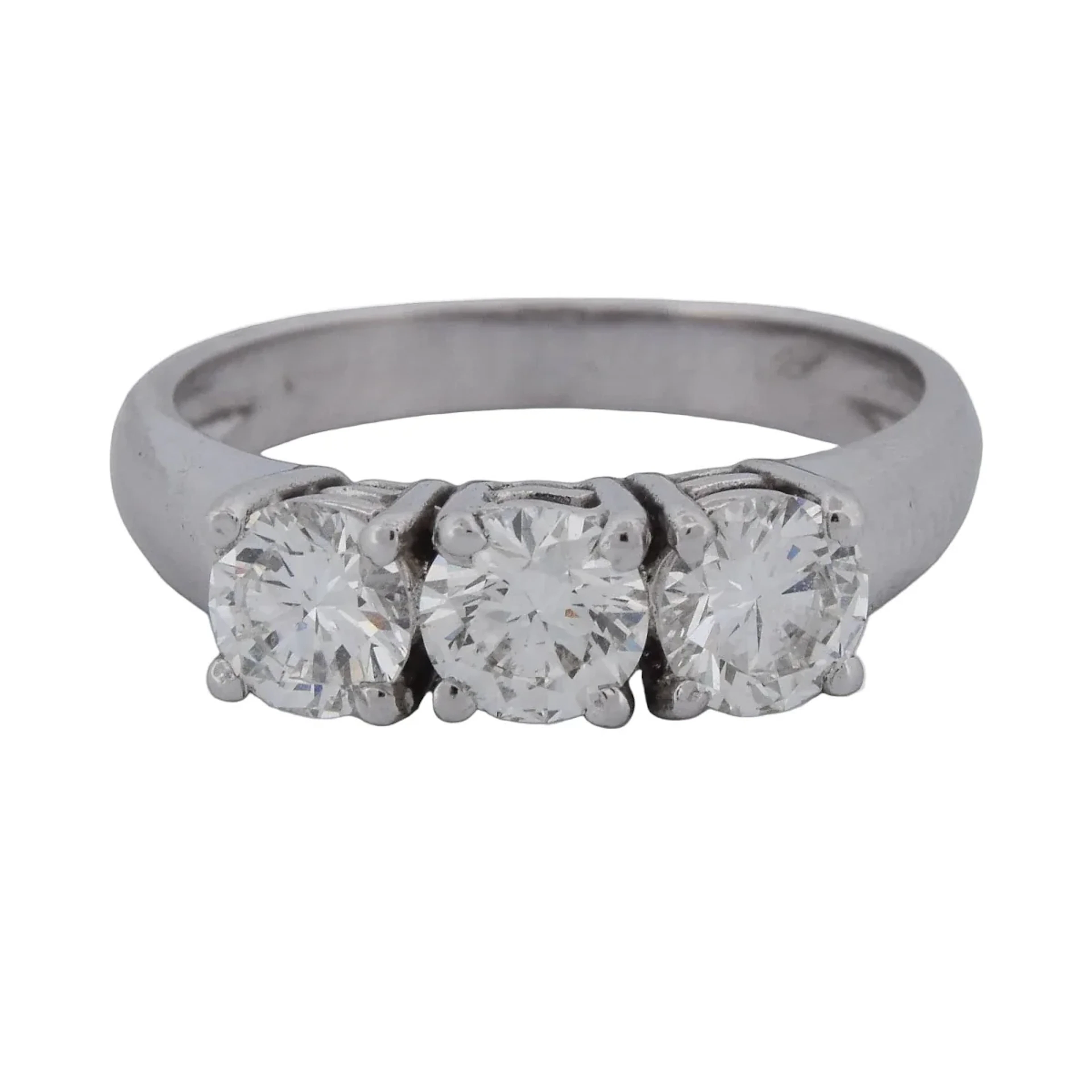 Trilogy Ring in White Gold and Diamonds
