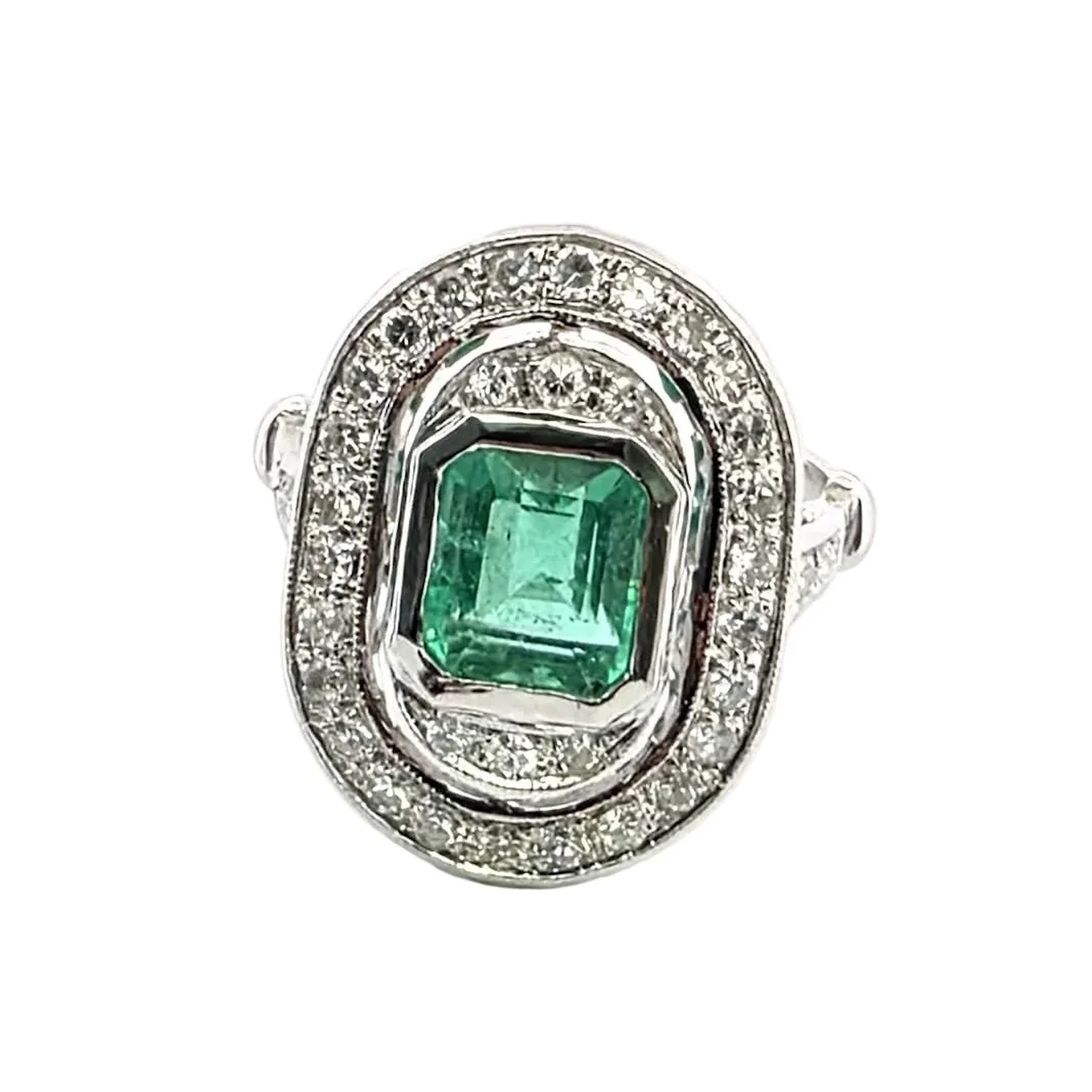 "Entourage" Ring in White Gold, Emerald, and Diamonds