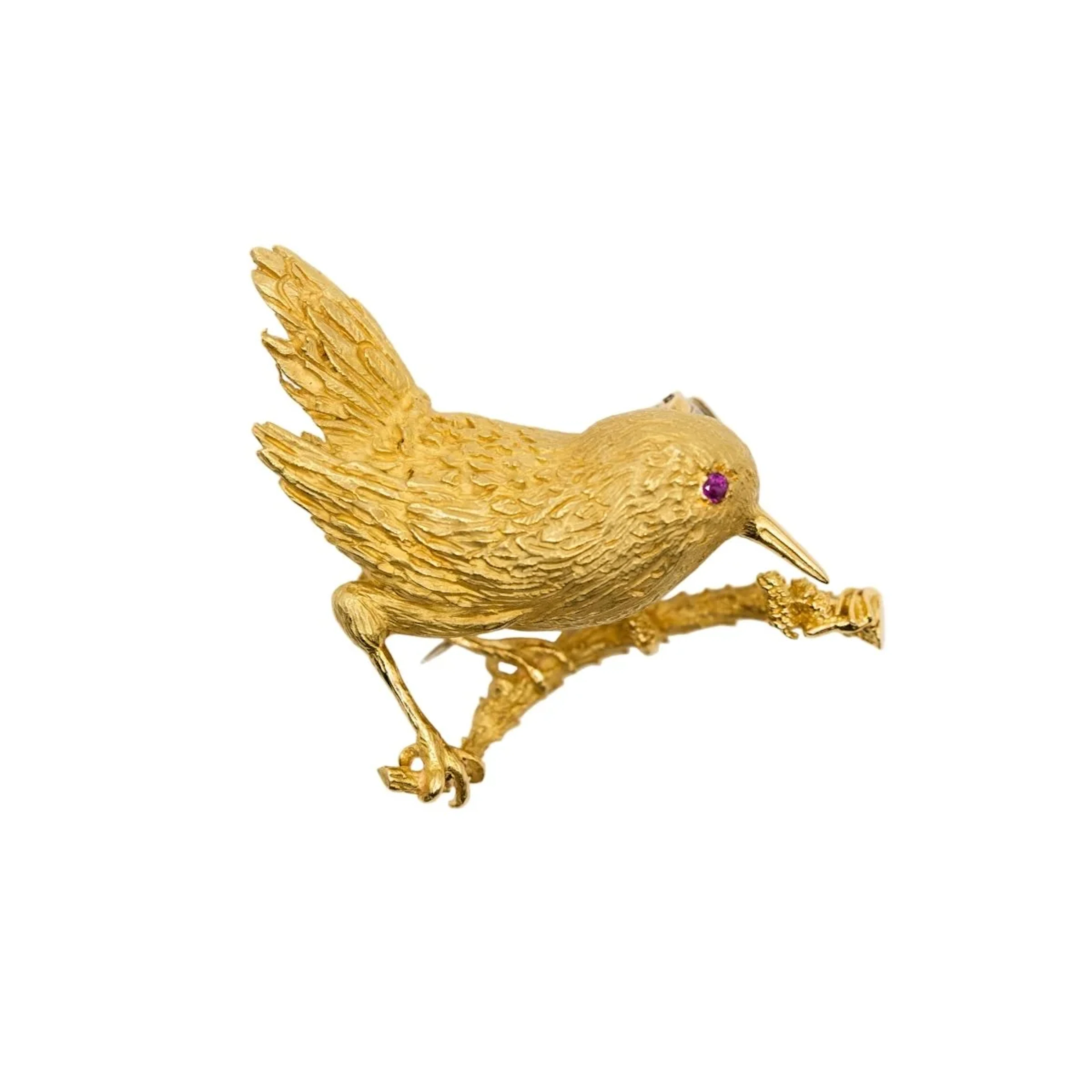 HERMÈS Bird clip brooch in yellow gold and rubies