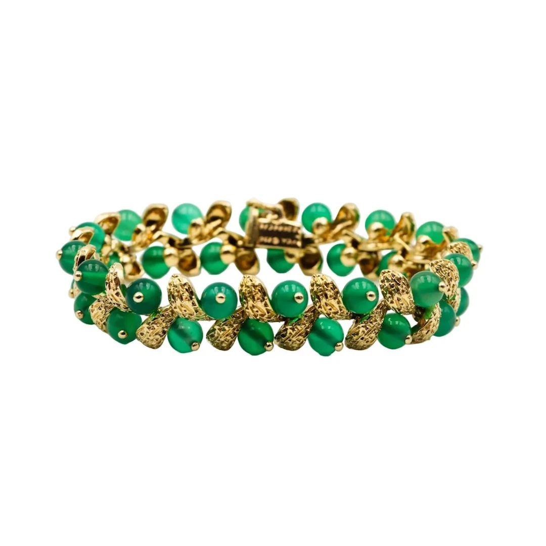 VAN CLEEF & ARPELS "Gui" bracelet in yellow gold and chrysoprase