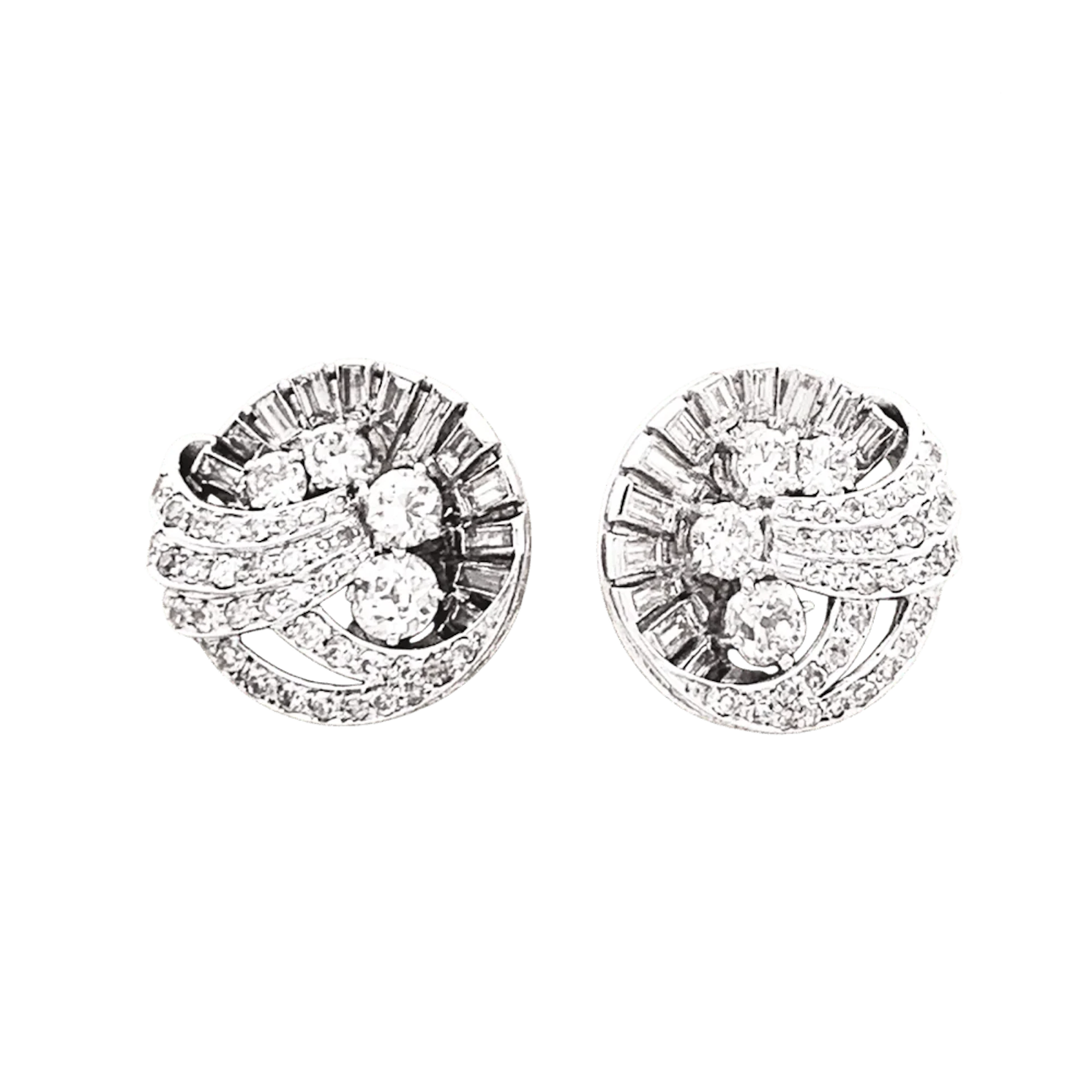 Boucles d'oreilles Puces en or blanc, platine et diamants