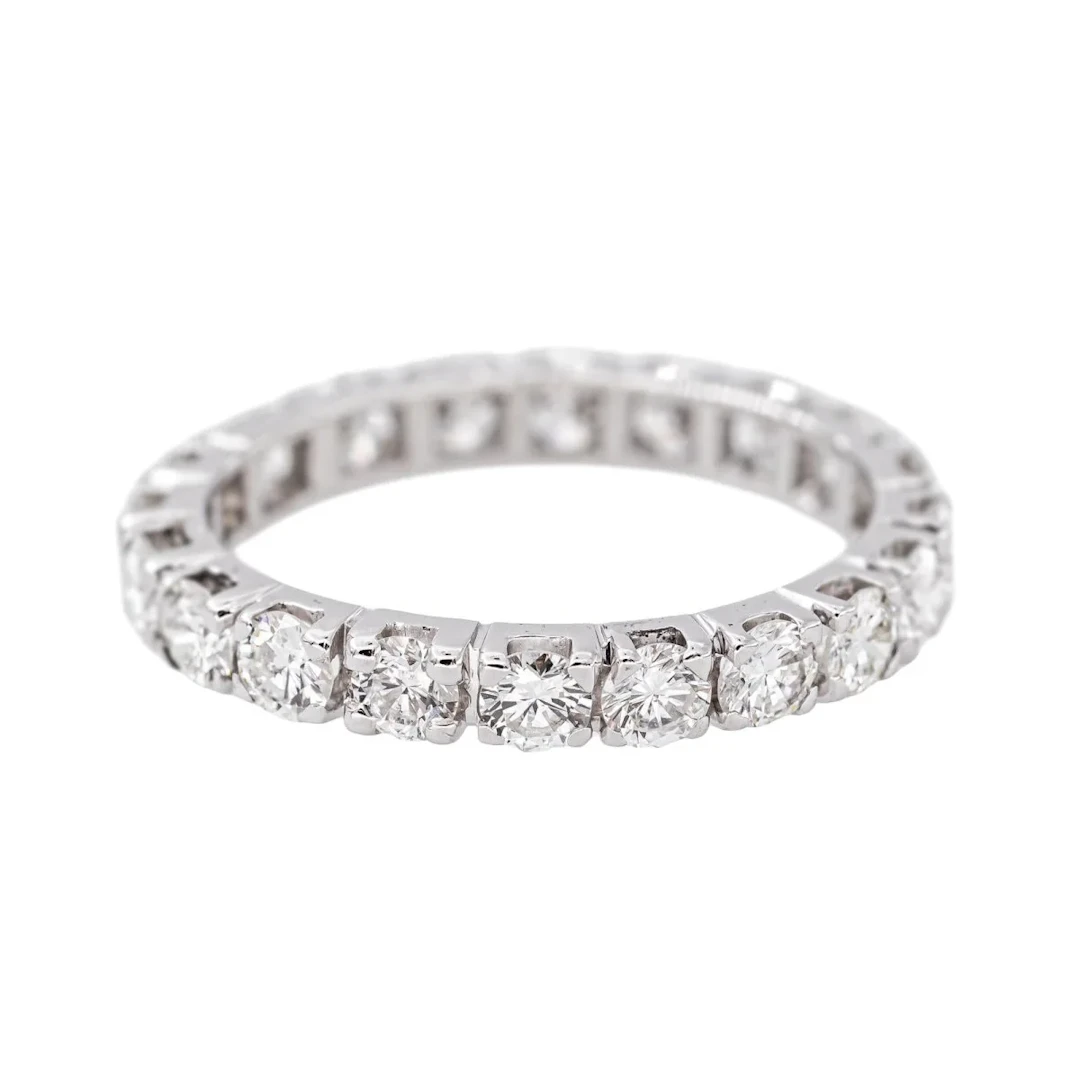 Full-Circle Wedding Band White gold Diamond