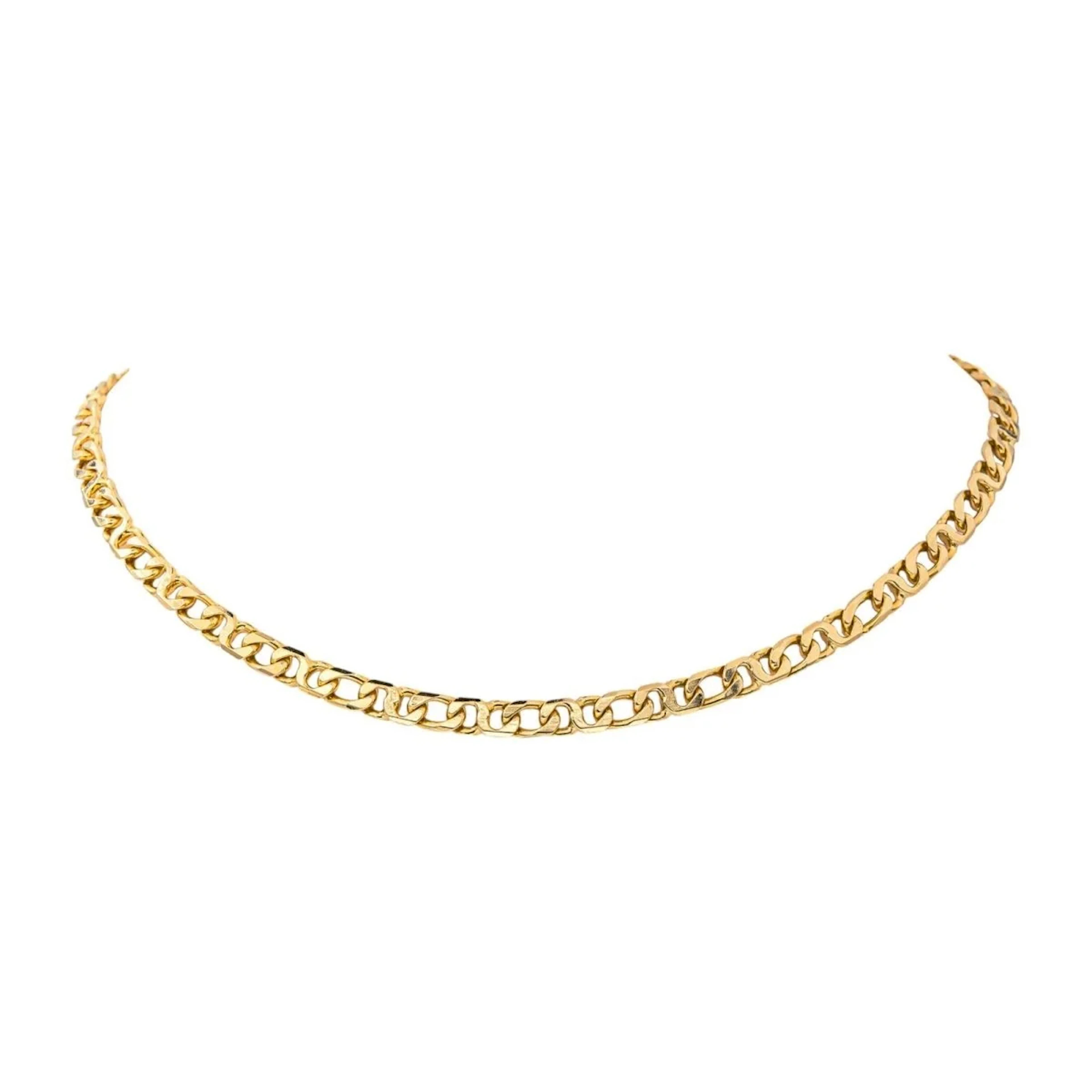 Yellow gold chain necklace