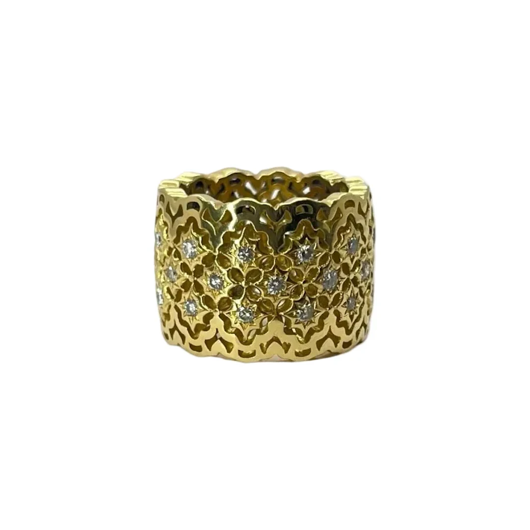 Bandeau ring in yellow gold and diamonds