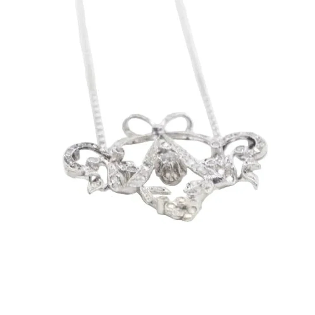 Necklace Garland