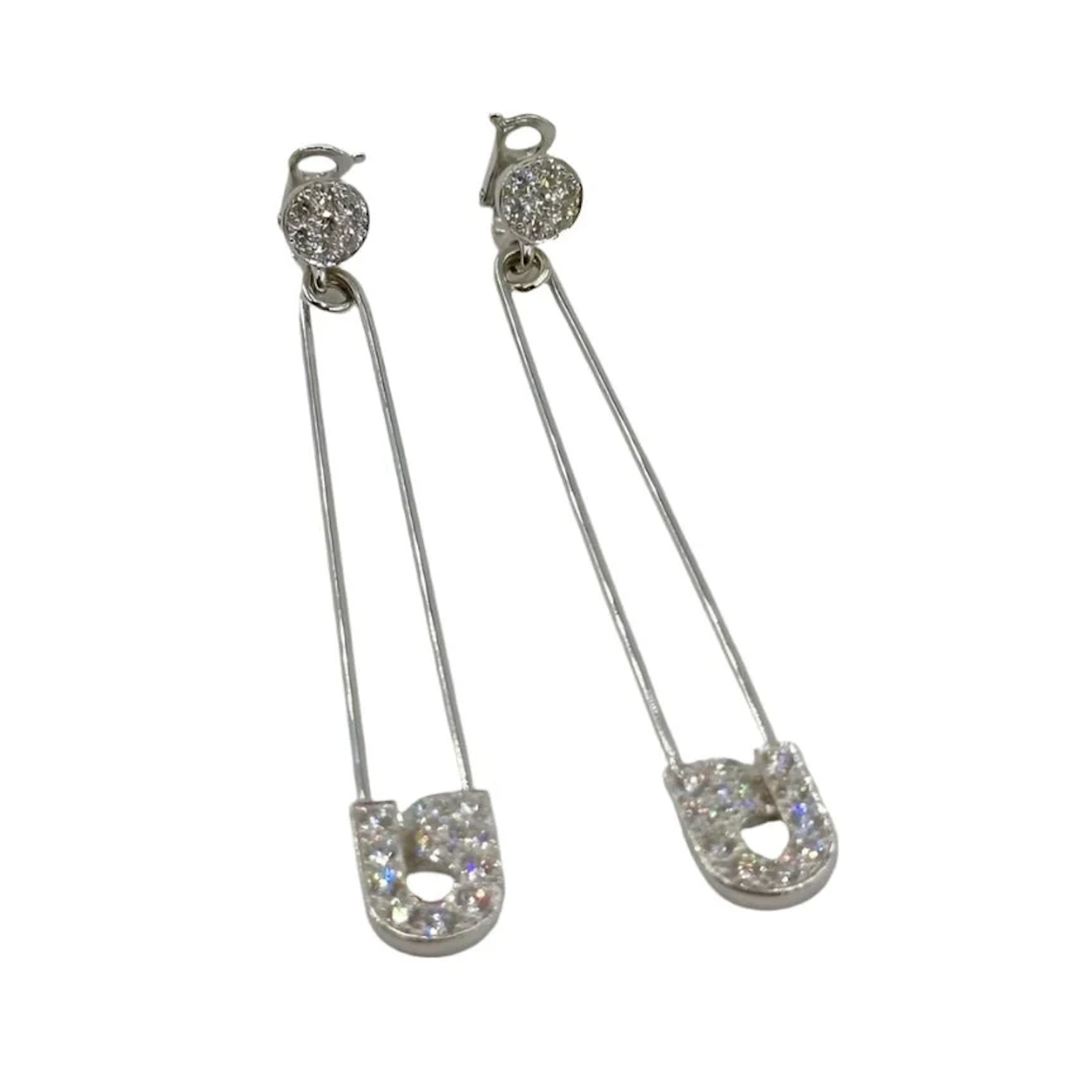 CHANEL clip earrings in white gold and diamonds