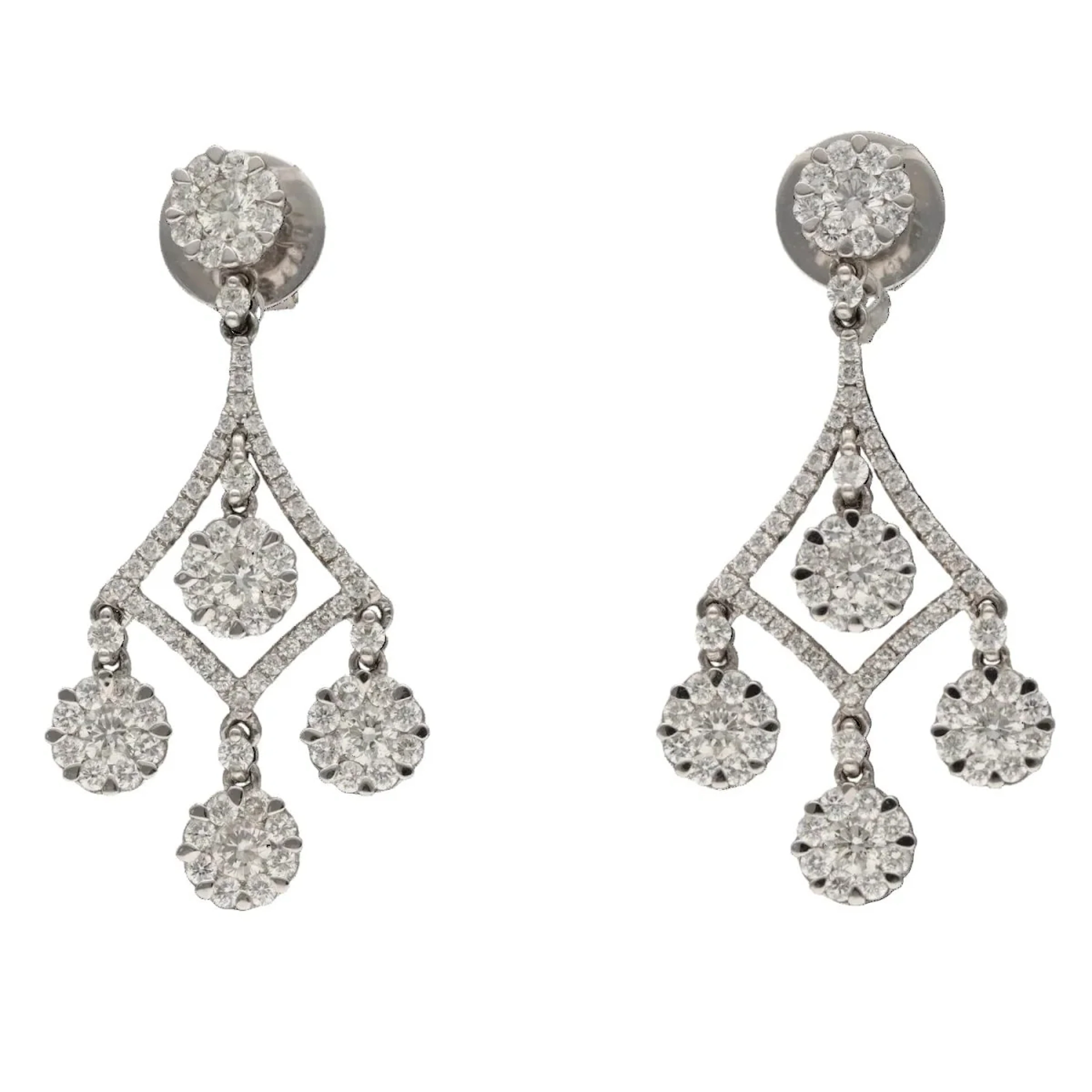 Boucles d’oreilles Pendantes en or blanc et diamants