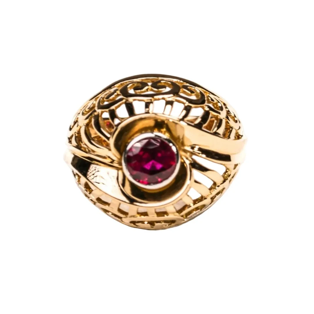 Dôme Ring in Rose Gold, Platinum, and Rubies