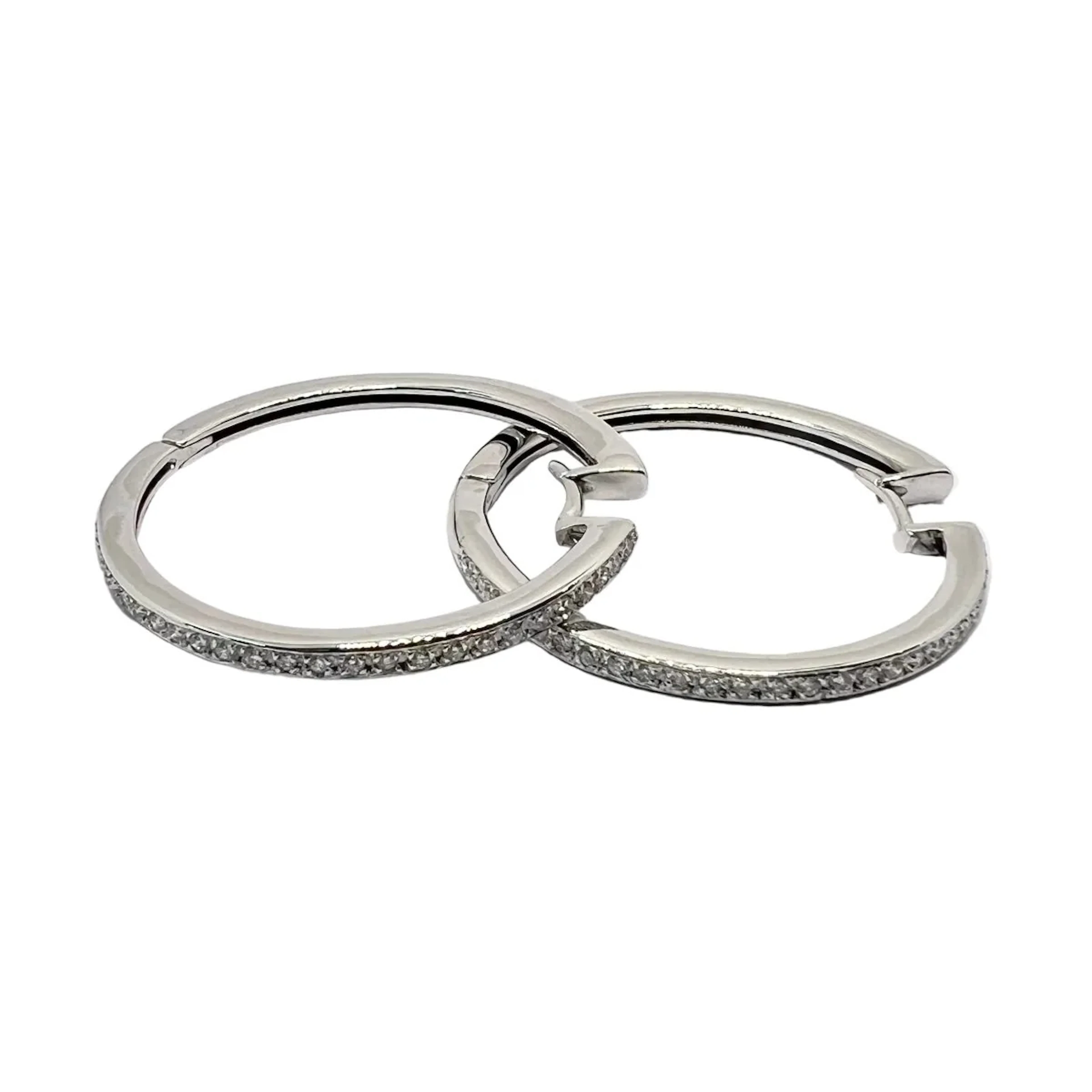 Boucles d'oreilles Créoles en or blanc et diamants