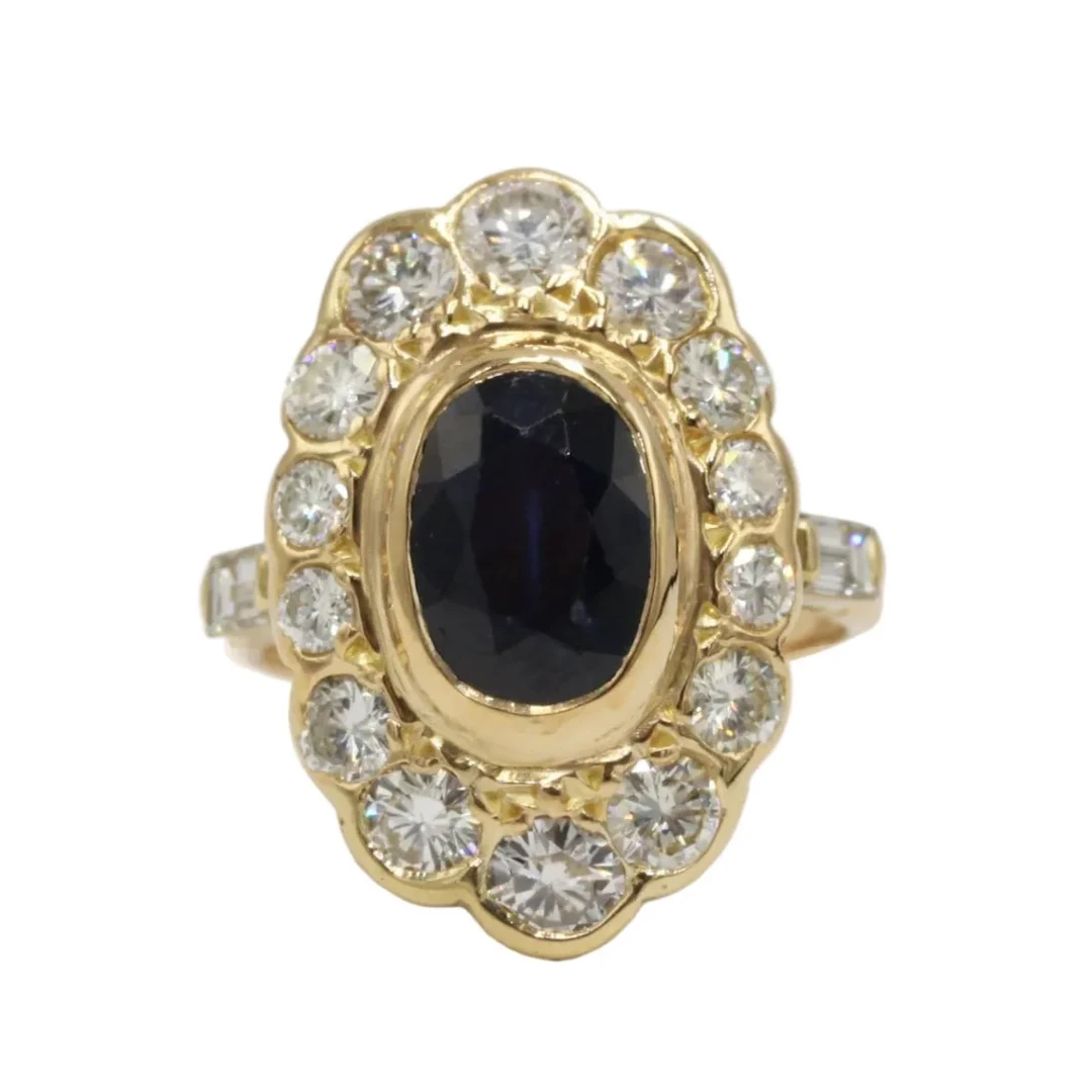 Marguerite Ring in Yellow Gold, Sapphire, and Diamonds