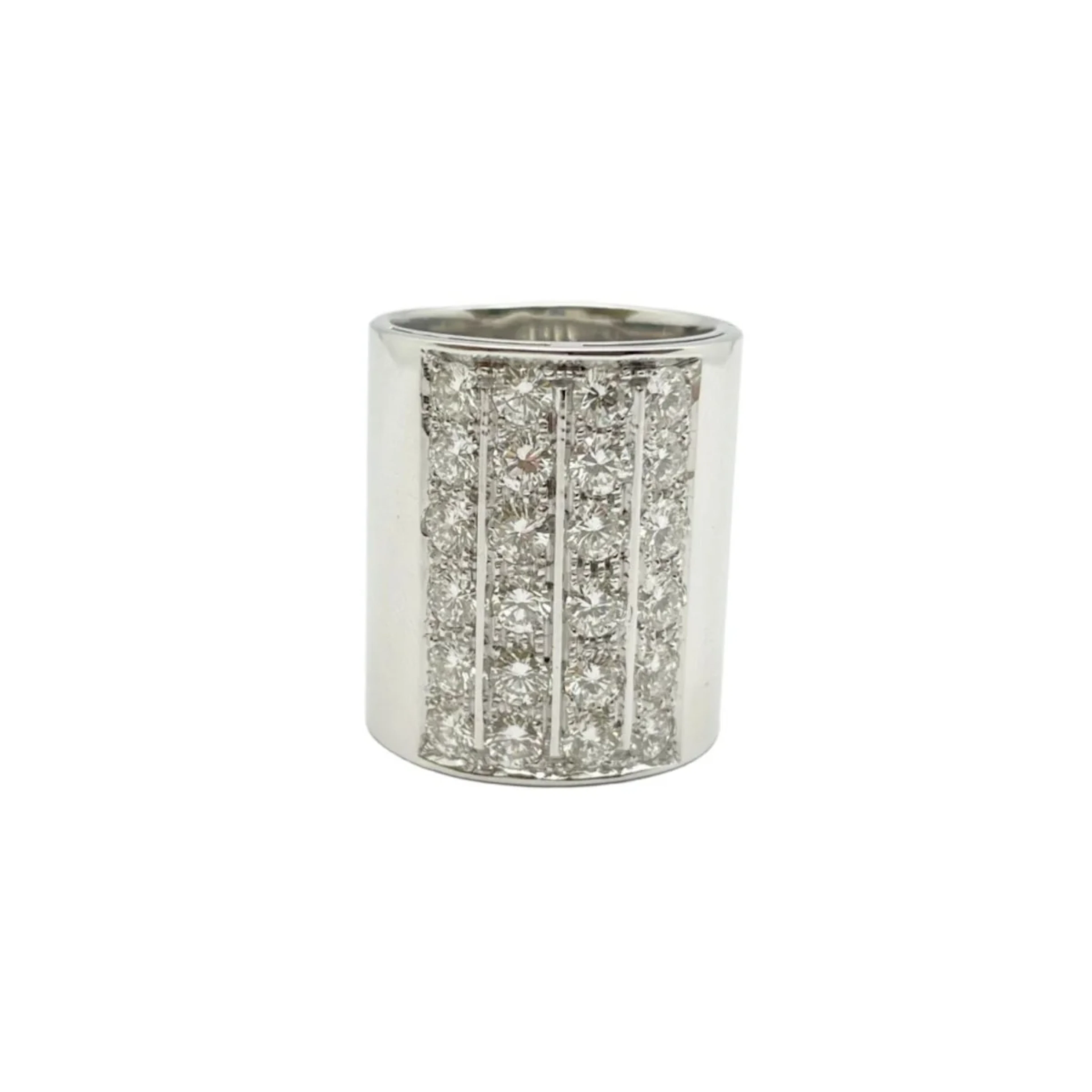 White gold and diamond ring