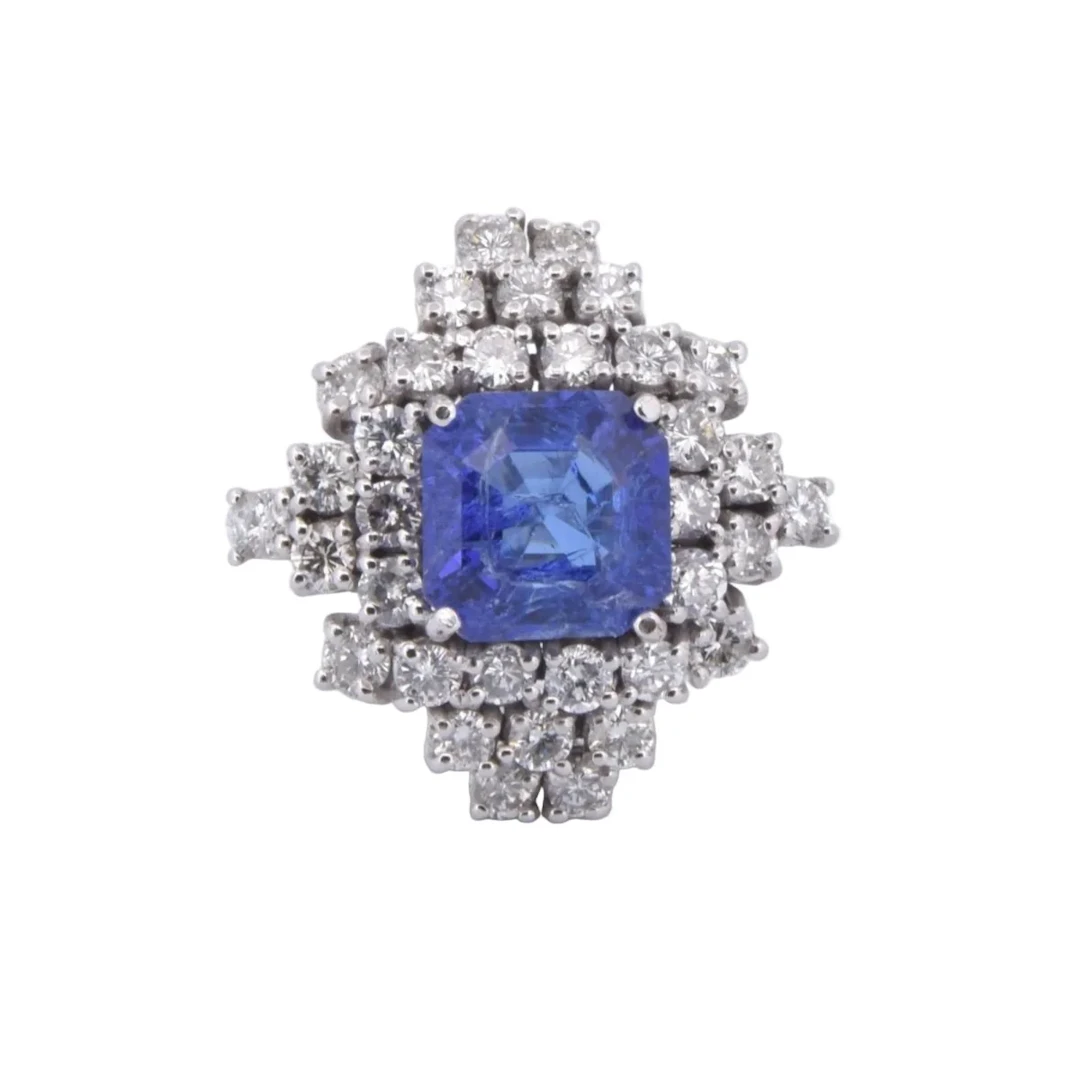 Ring Cocktail in white gold, tanzanite and diamonds