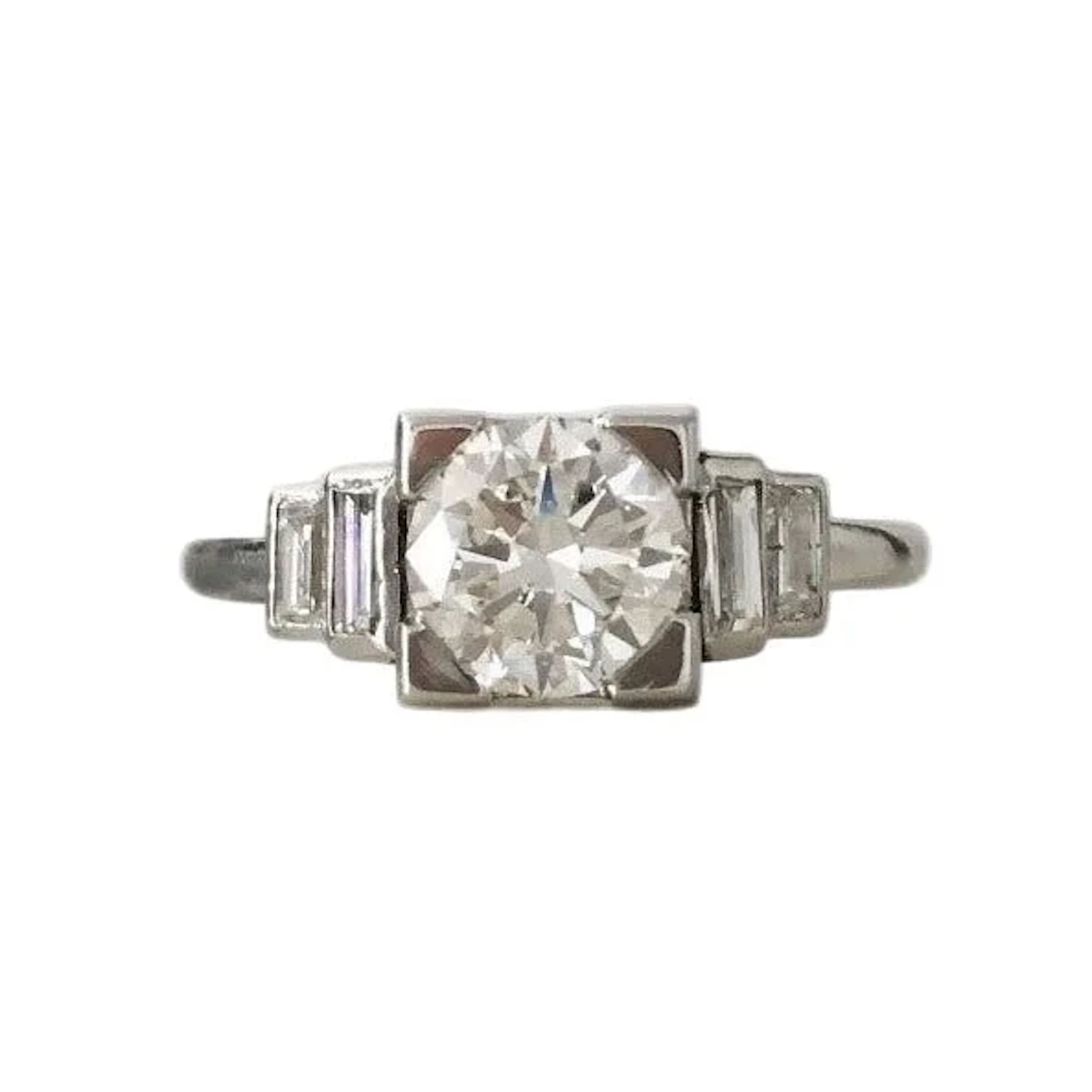 Bague en platine et diamants