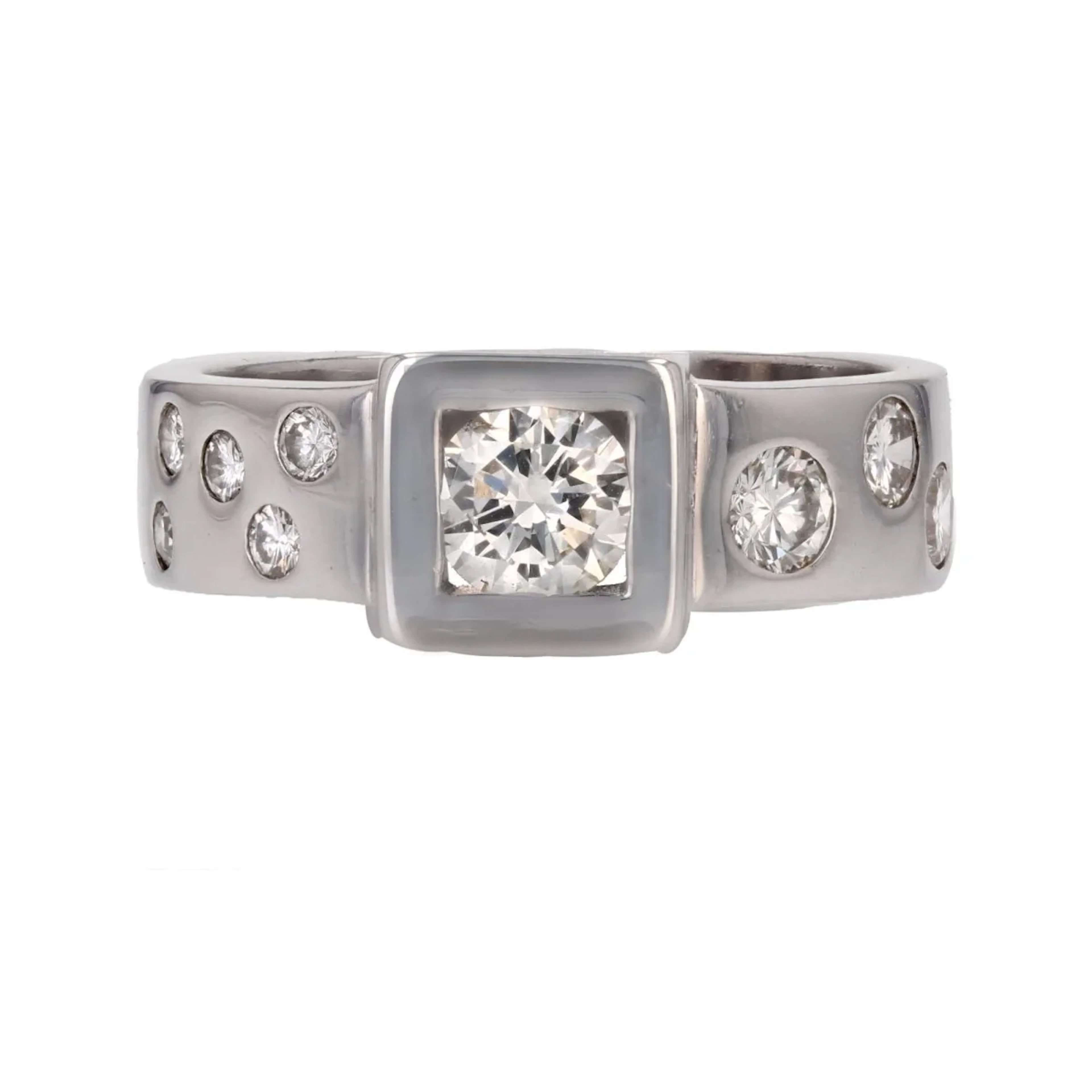 Bandeau ring in white gold and diamonds