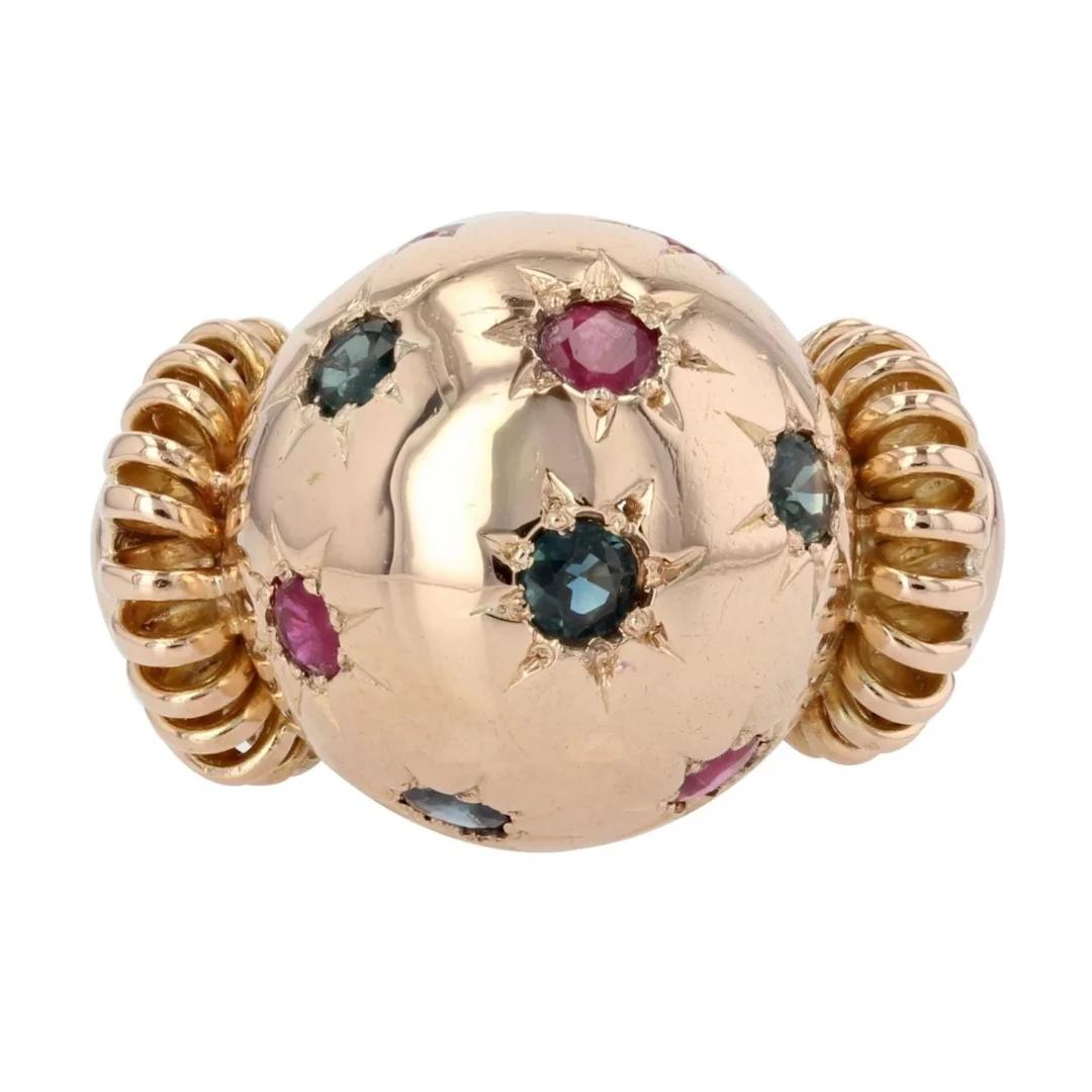 Dome ring in rose gold, rubies and sapphires