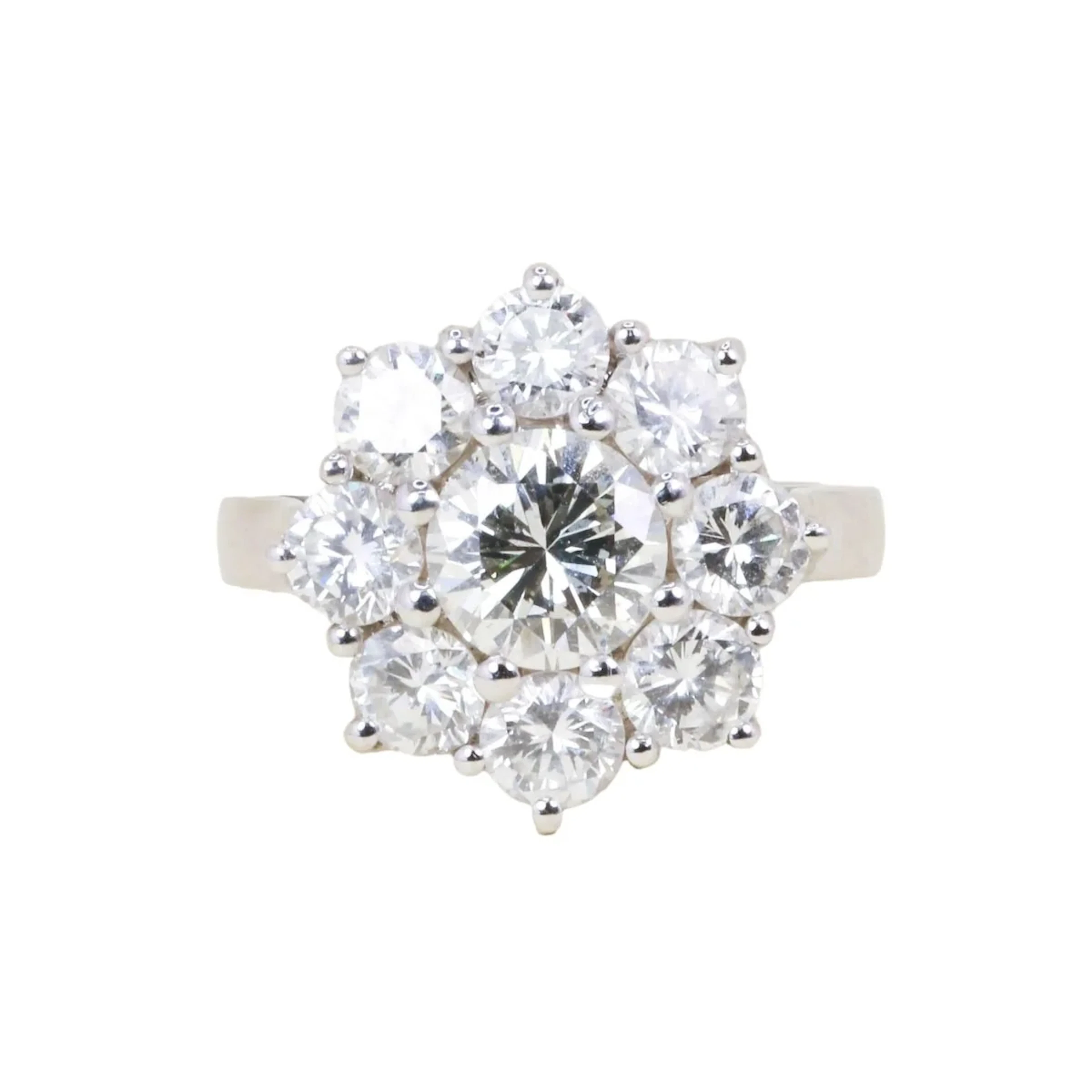 Marguerite Ring in White Gold and Diamonds
