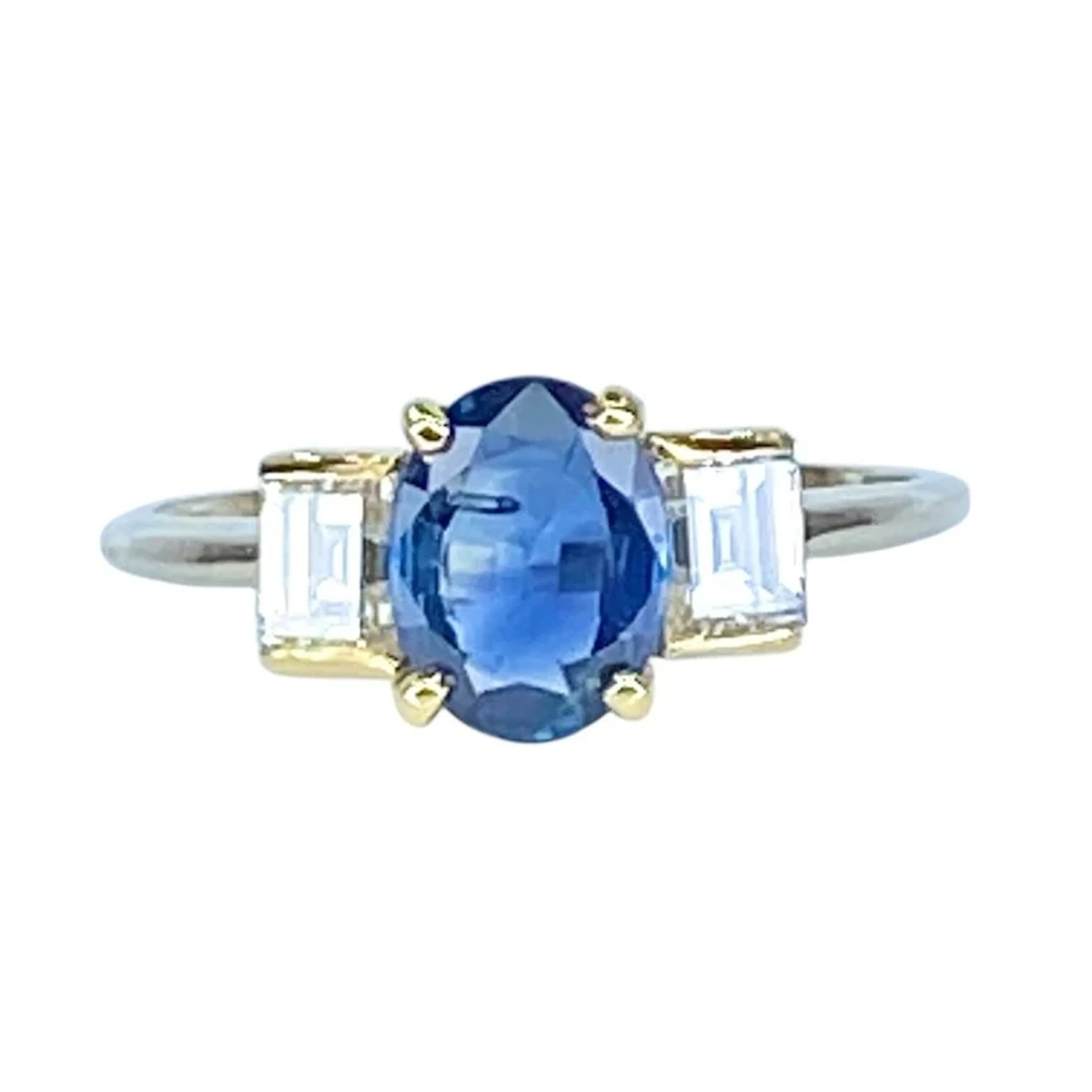 White gold, Sapphire and Diamond Ring
