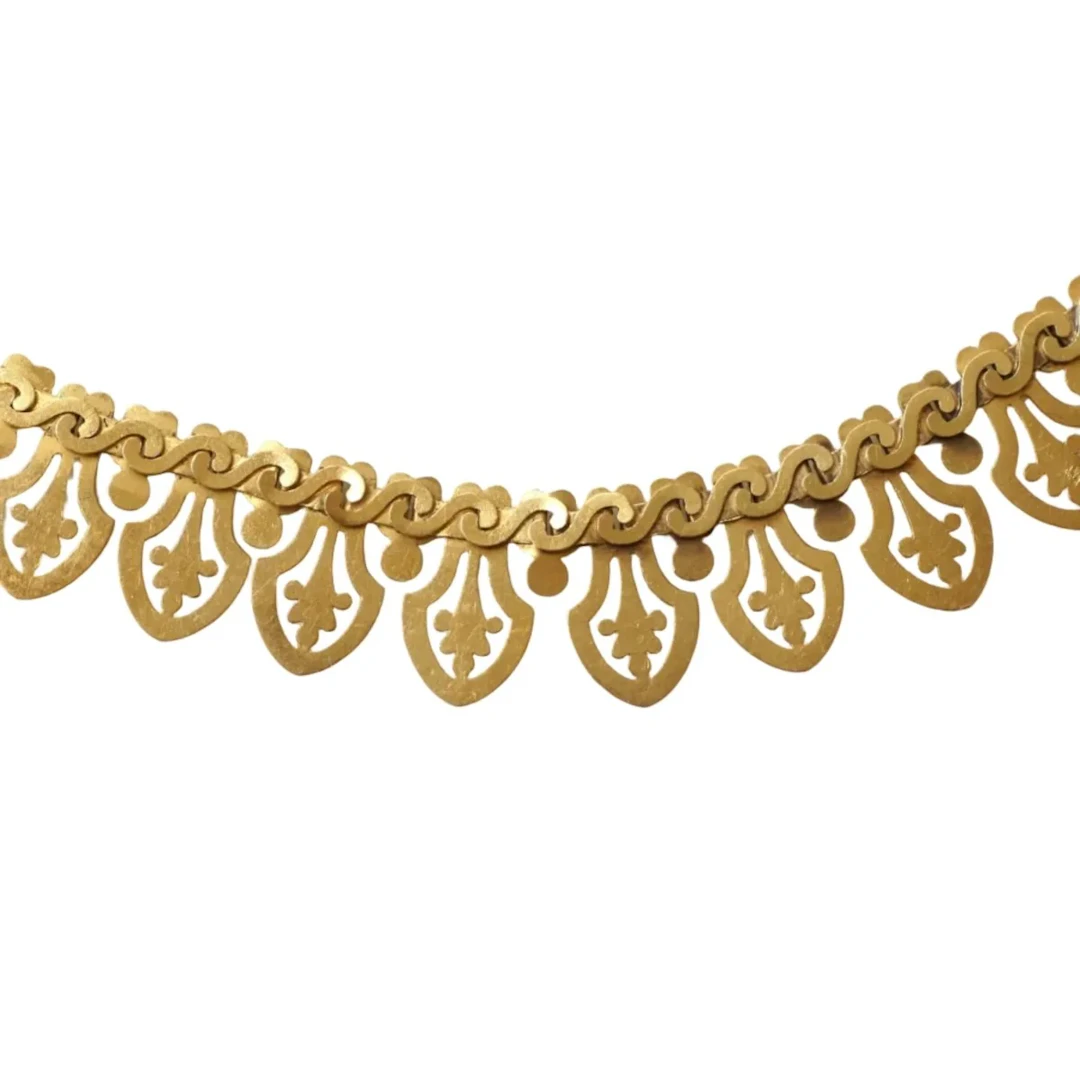 VICTOR LIÉVEN Necklace in Yellow gold