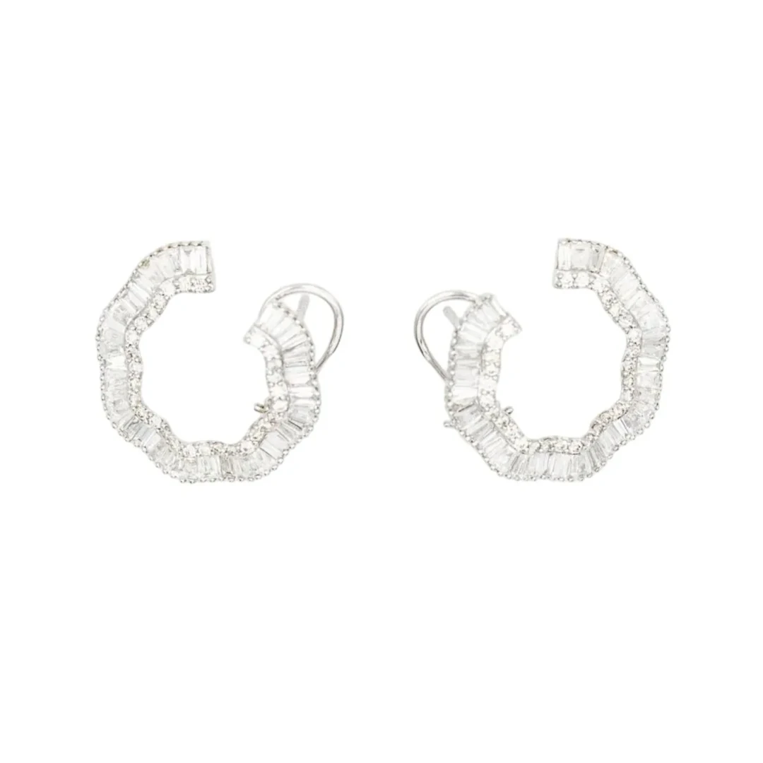 Earrings in white gold and diamonds