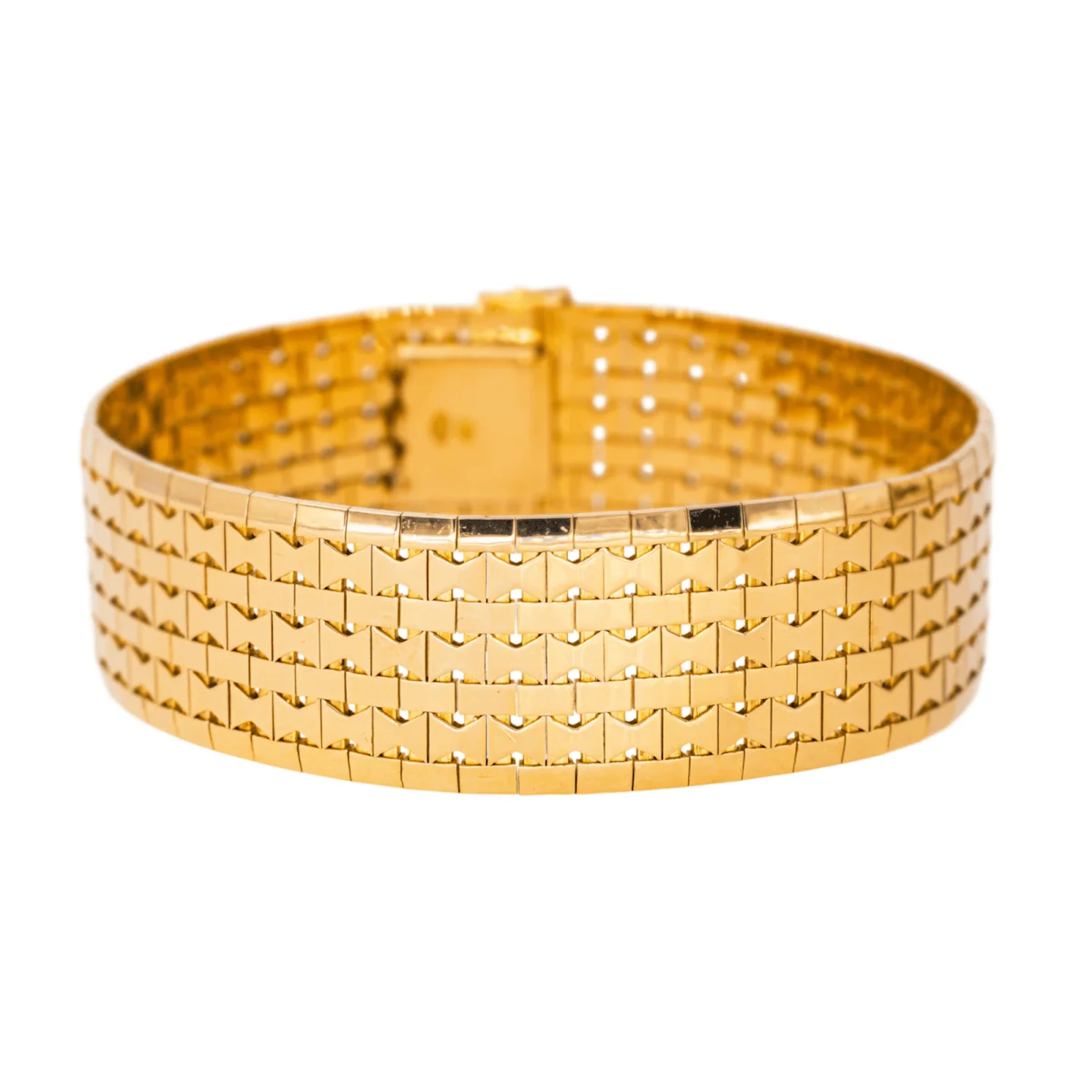 Yellow gold cuff bracelet