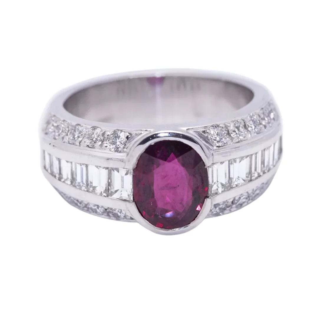 Ring BIRMANIA in white gold and ruby