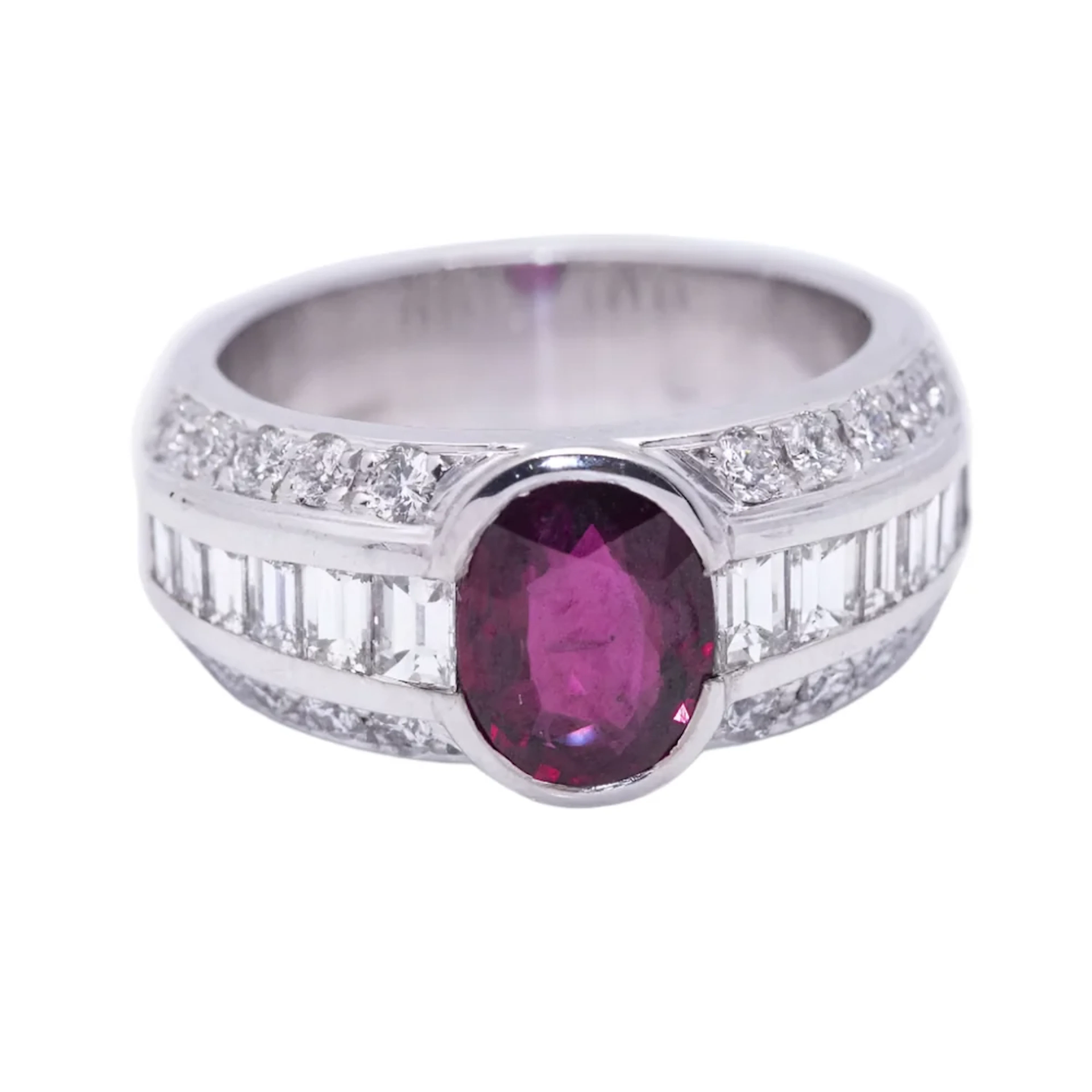 Ring BIRMANIA in white gold and ruby