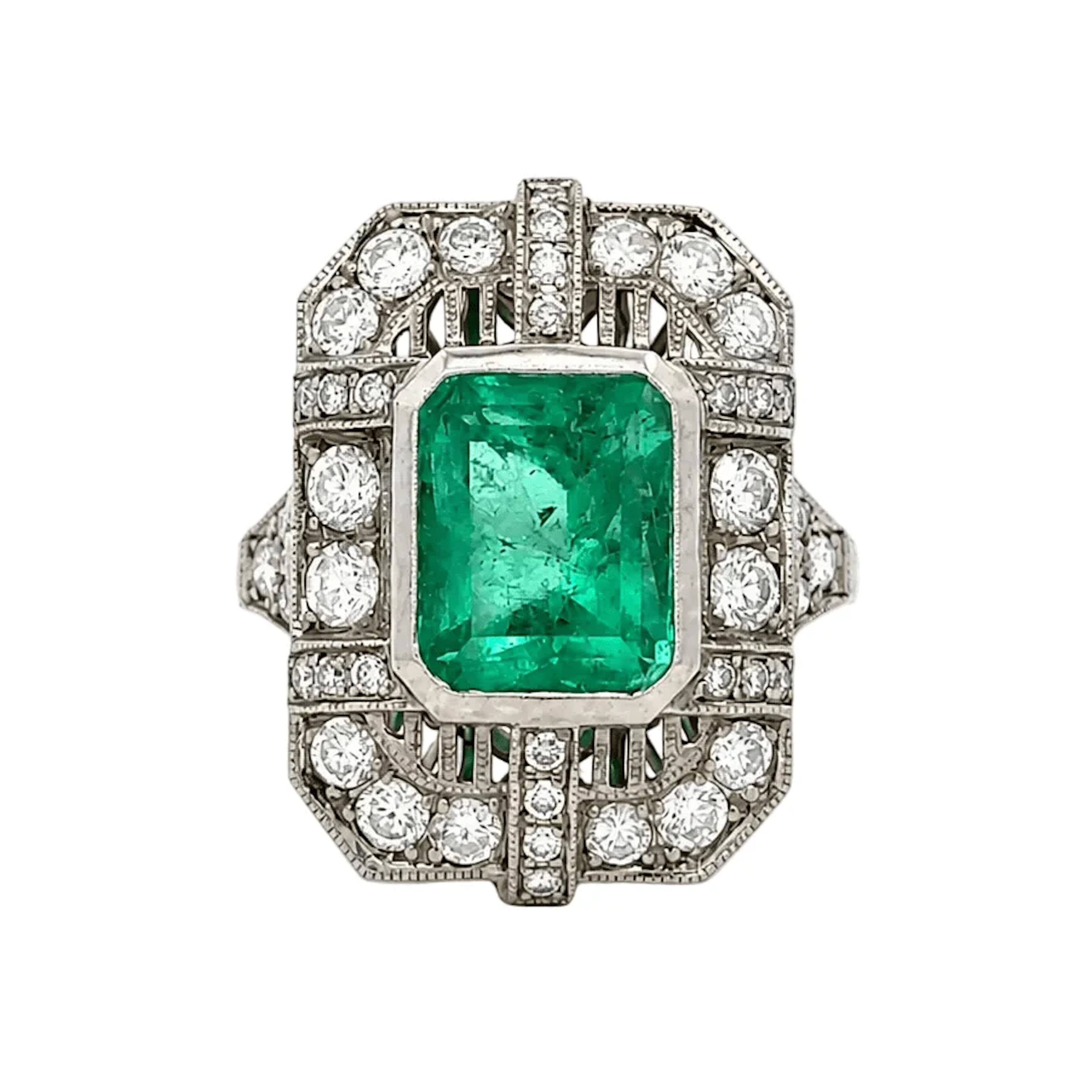 "Entourage" Ring in White Gold, Emerald, and Diamonds