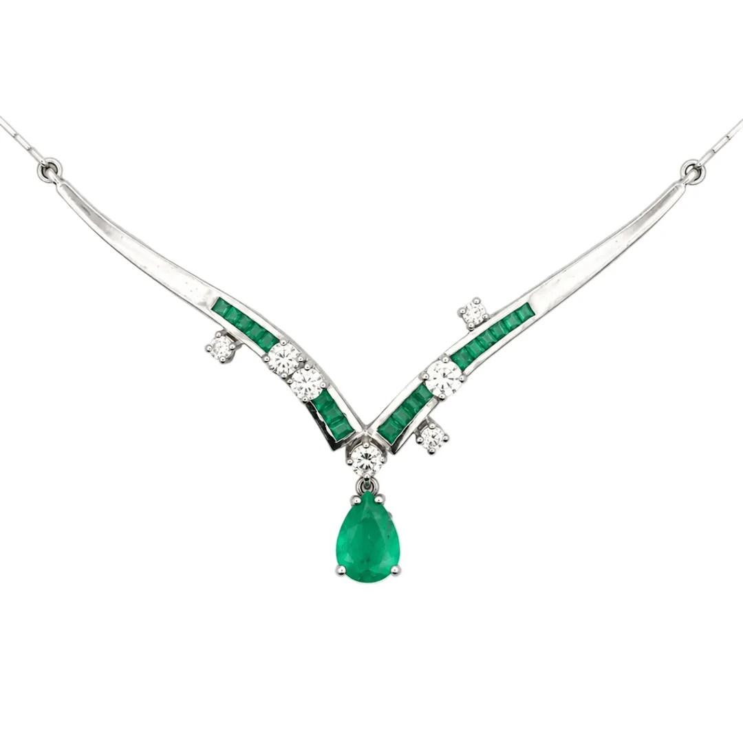 White Gold Necklace with Emerald and Diamond Pendant