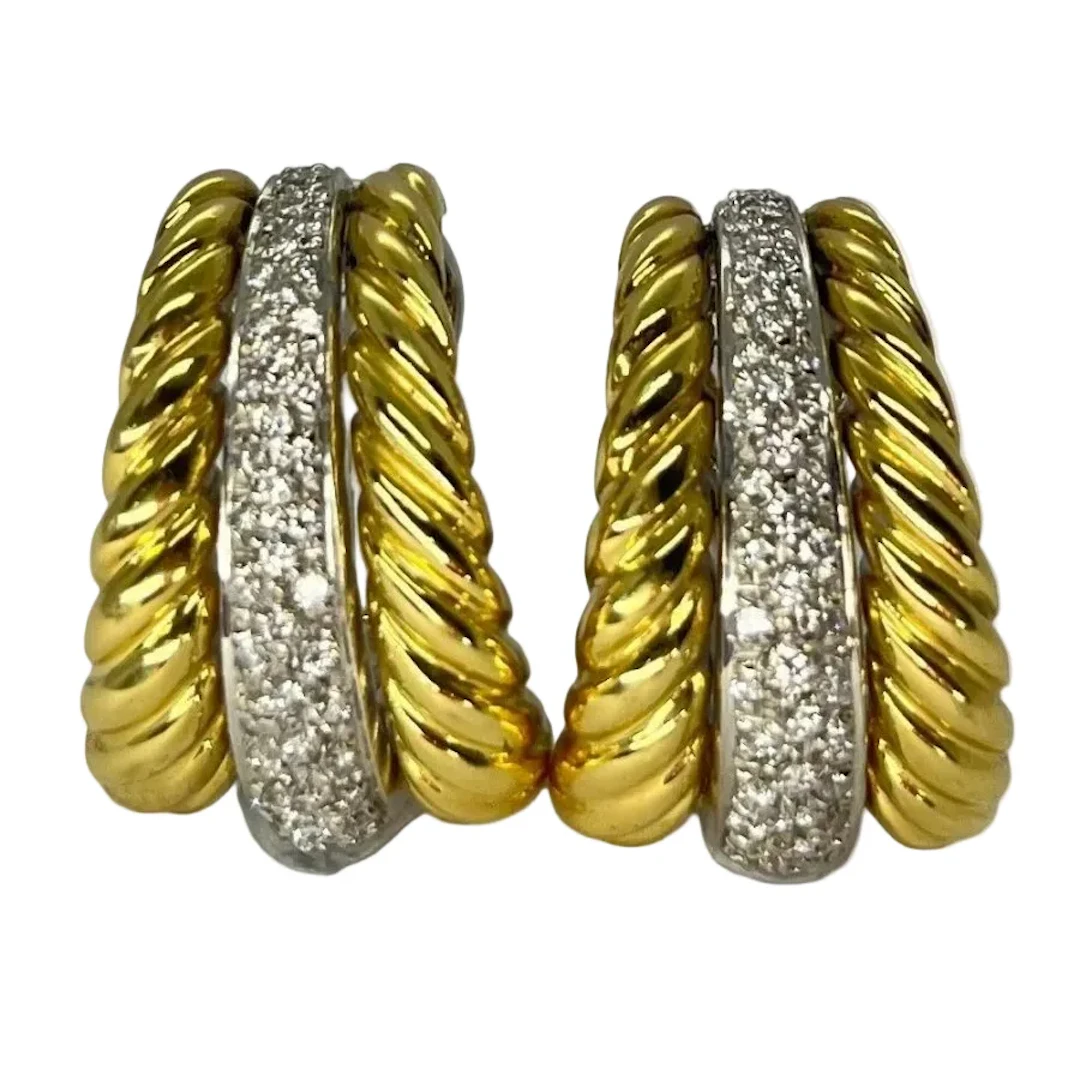 Clip-on earrings in yellow gold, white gold and diamonds