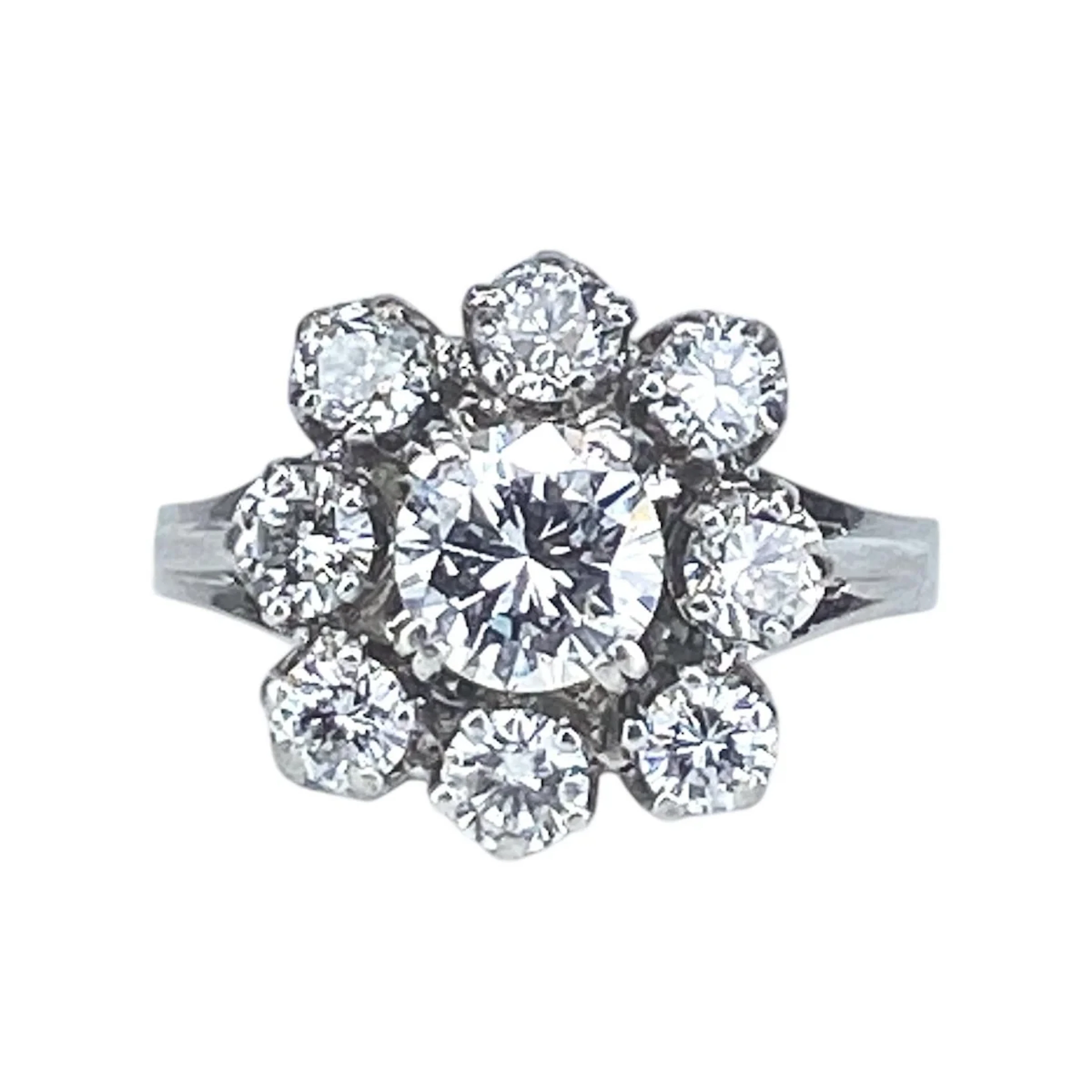 Ring Marguerite in white gold, paltinium and diamonds