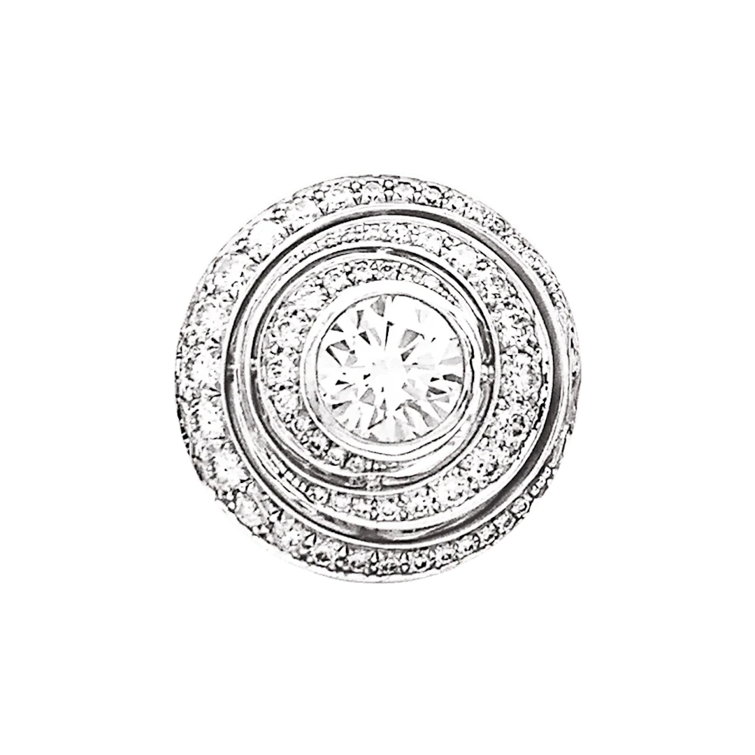 Bague Entourage BOUCHERON "Idylle" en or blanc et diamants