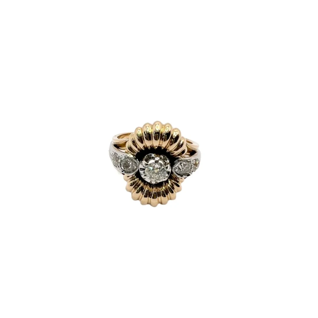 Ring in 18-carat gold with diamonds natural, 1950s
