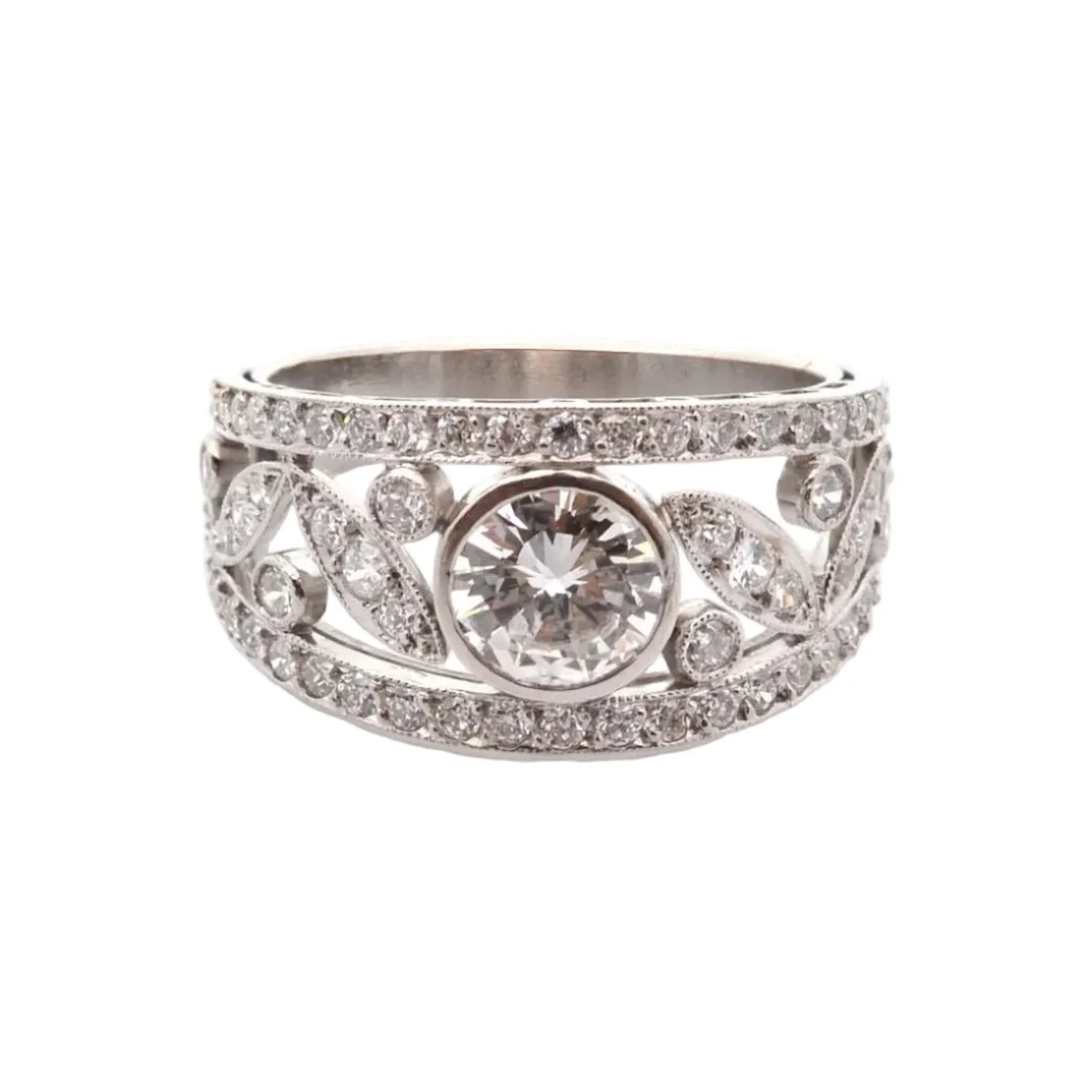 Bandeau ring in platinum and diamonds