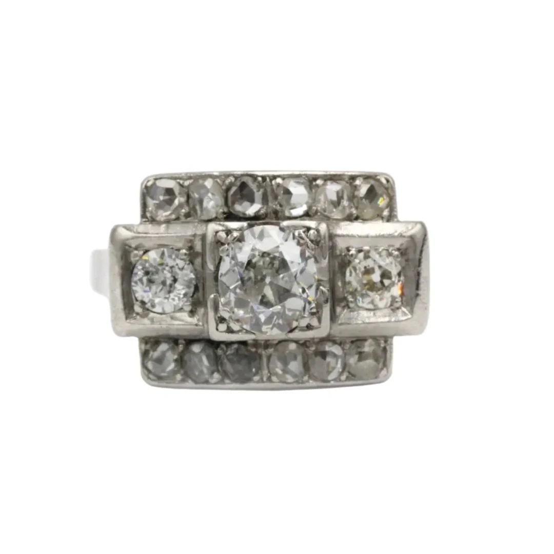 Ring Tank in paltinium and diamonds.