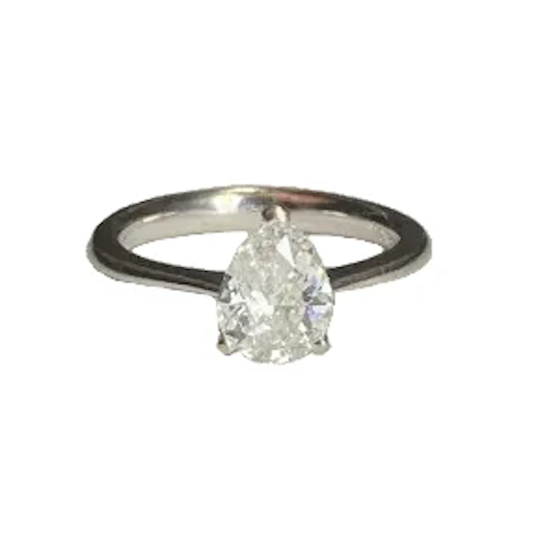 White Gold Solitaire Ring with Diamond