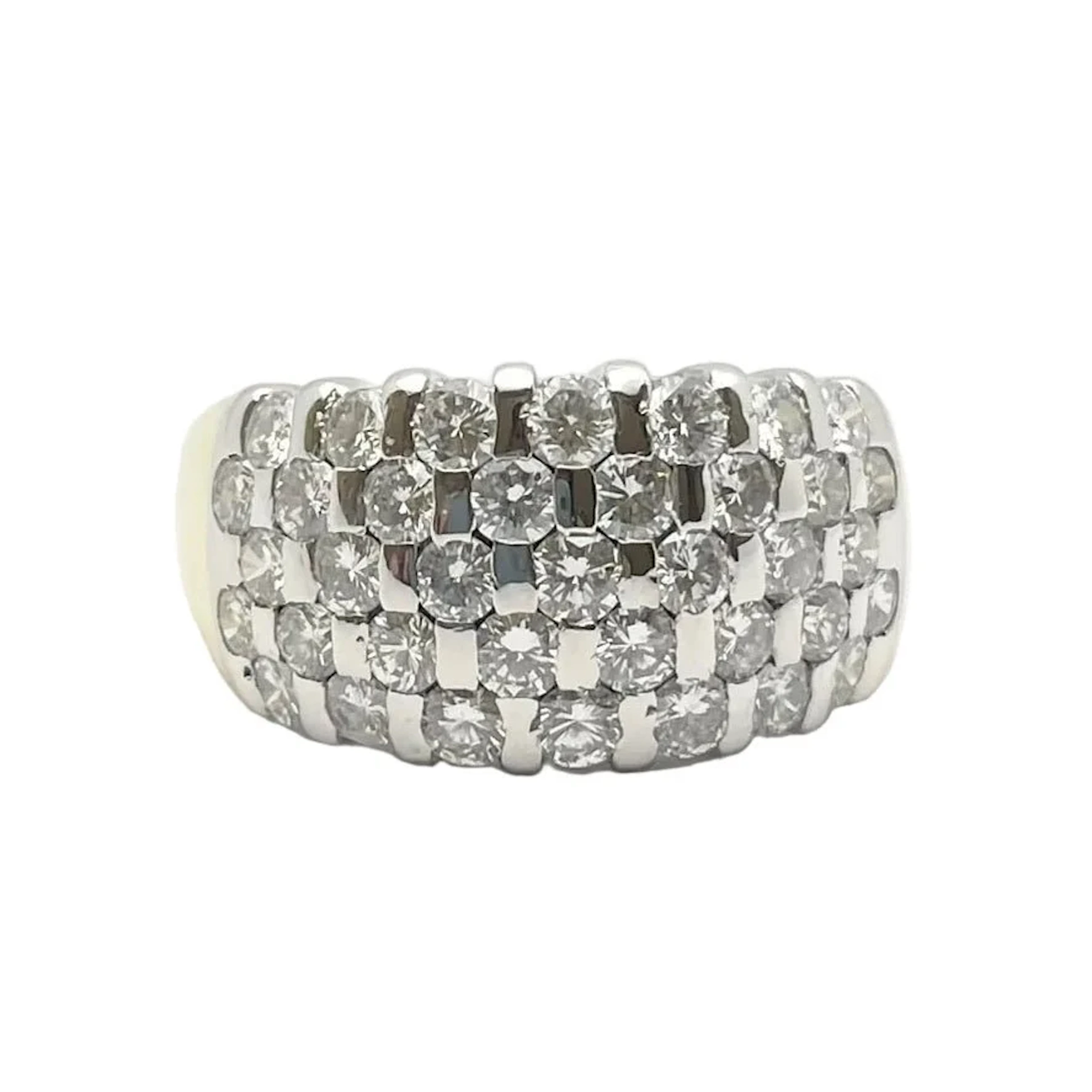 Ring in white gold, yellow gold and diamonds