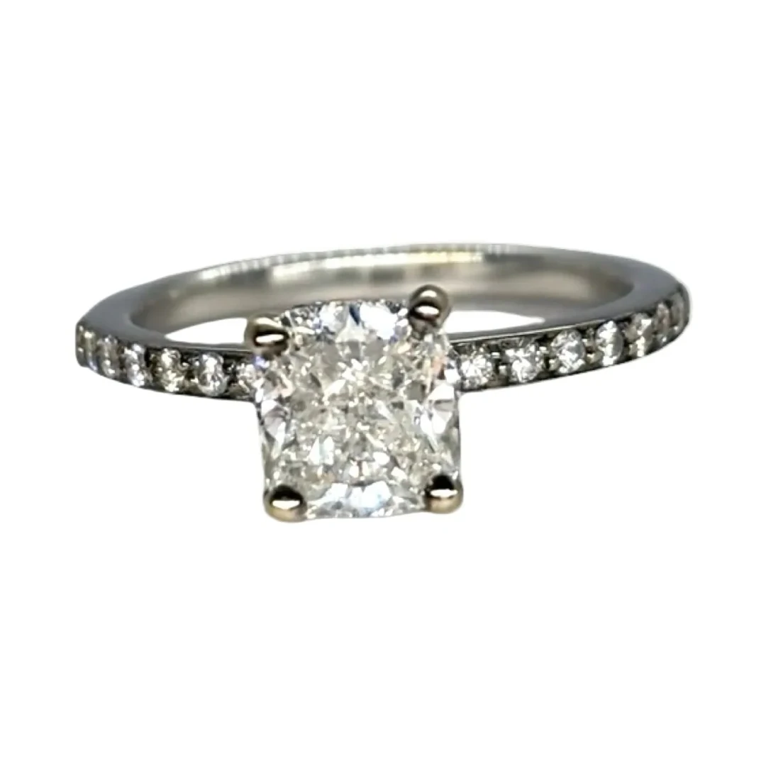 Ring Gold solitaire white gold and diamonds
